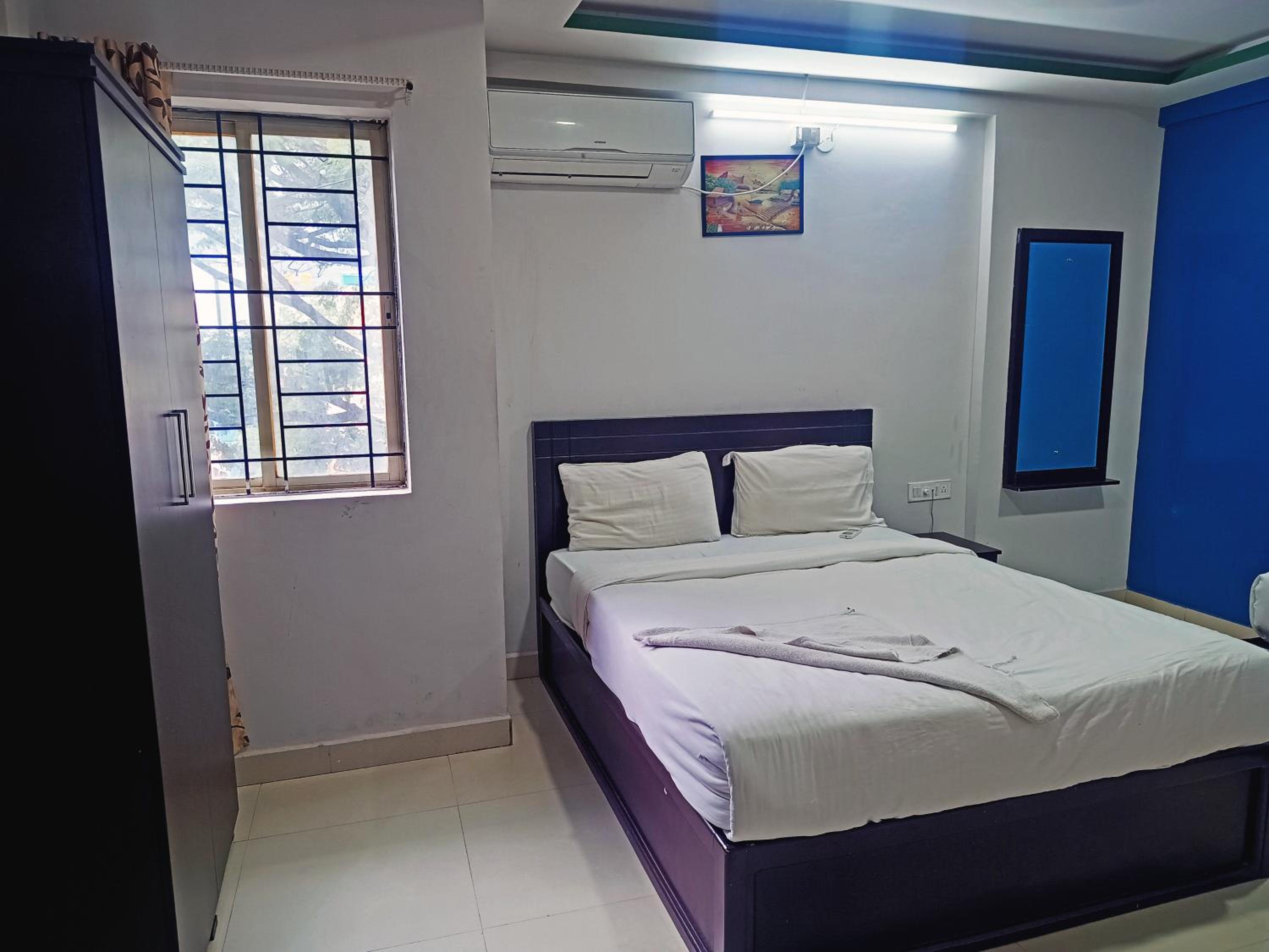 Deluxe Double Room - Photo 1