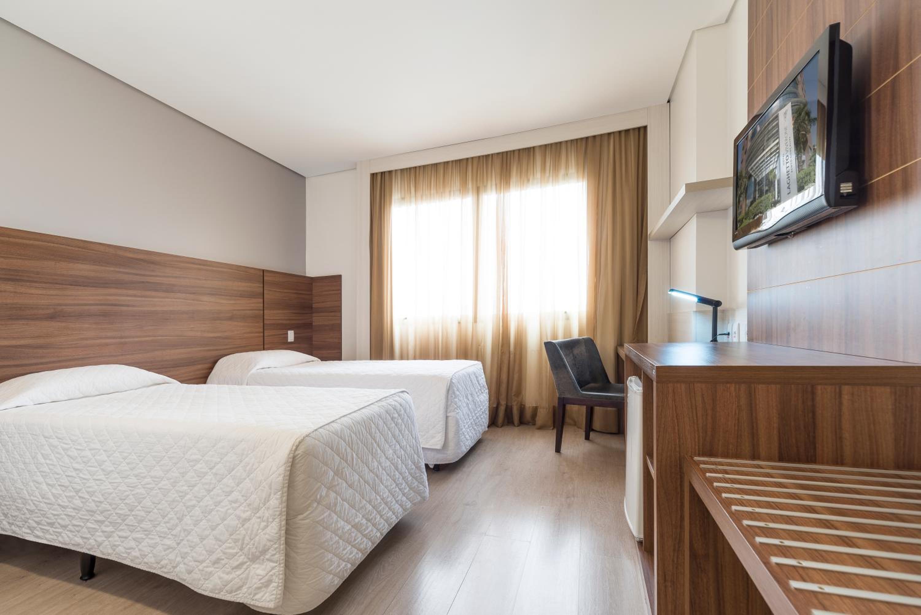 Luxury Twin Room
