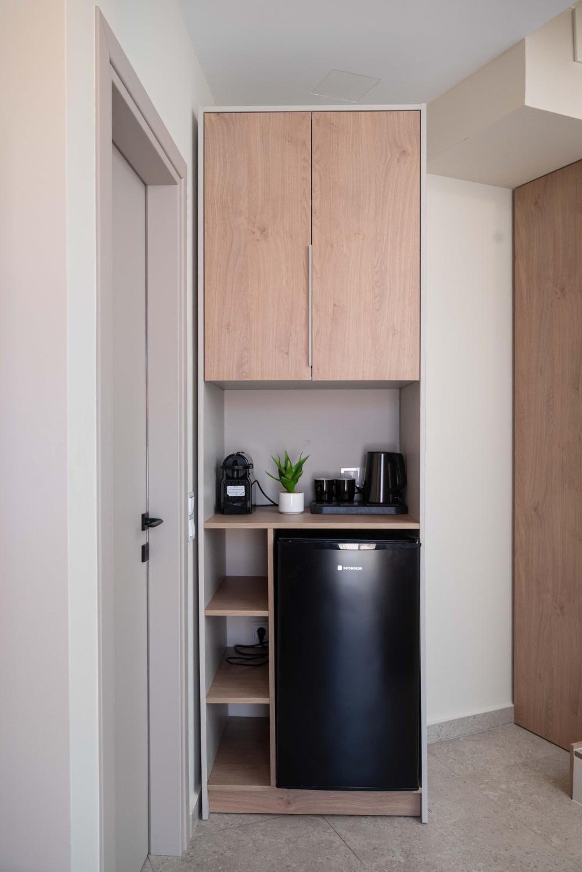 Epitome Suite - Photo 21