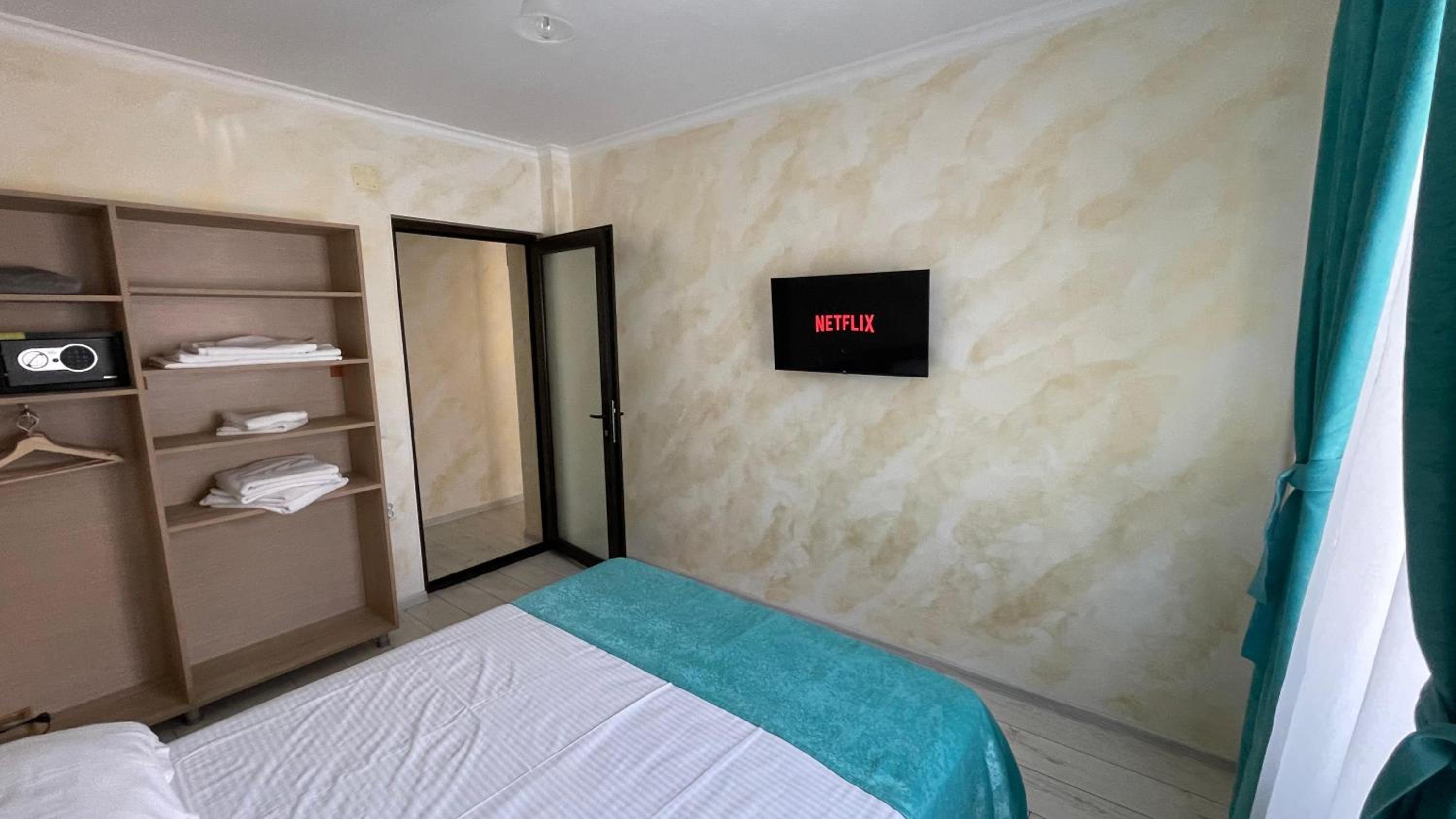 Deluxe Apartment photo 3