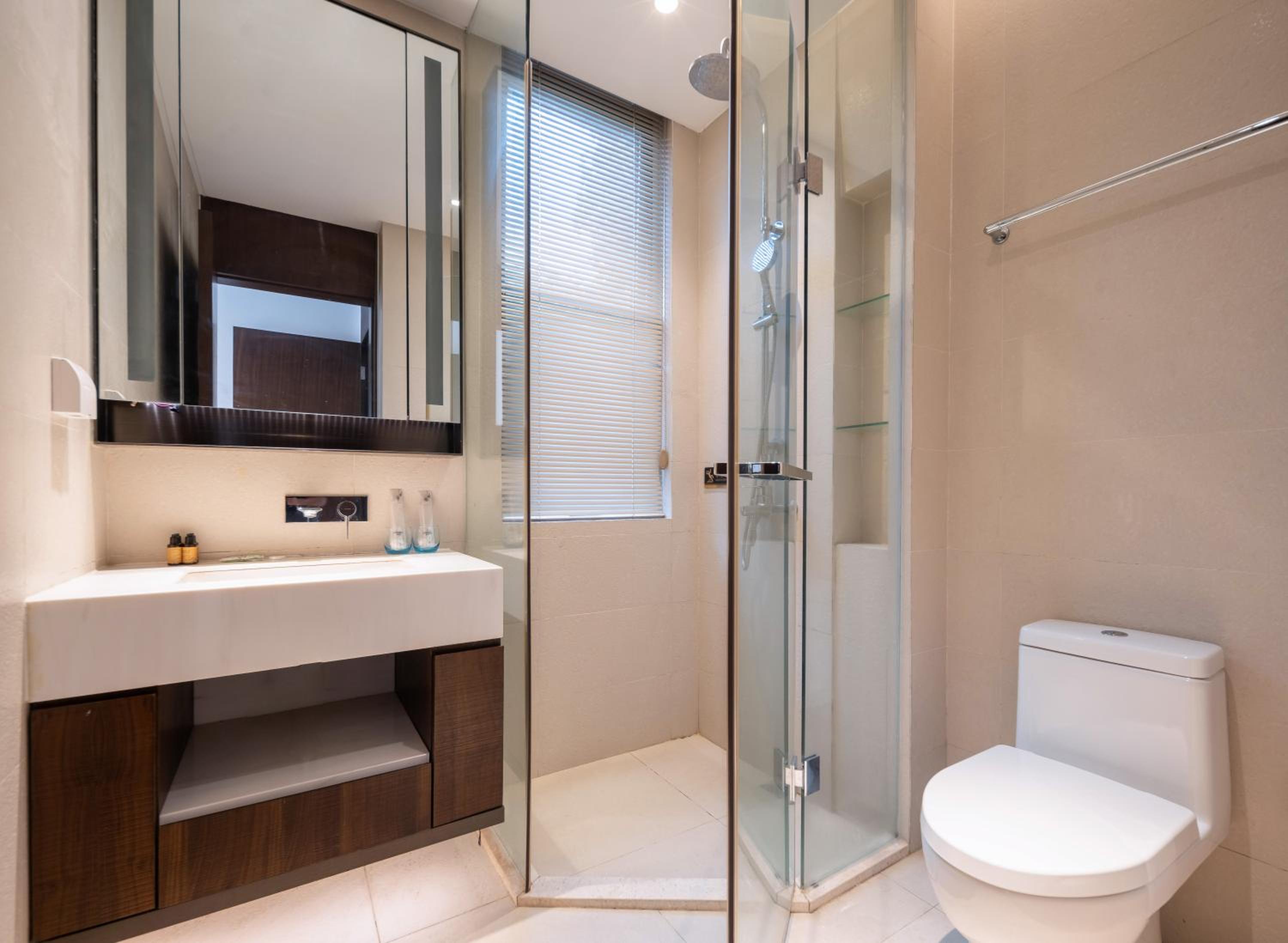 Three-Bedroom Suite with Garden View - Photo 1