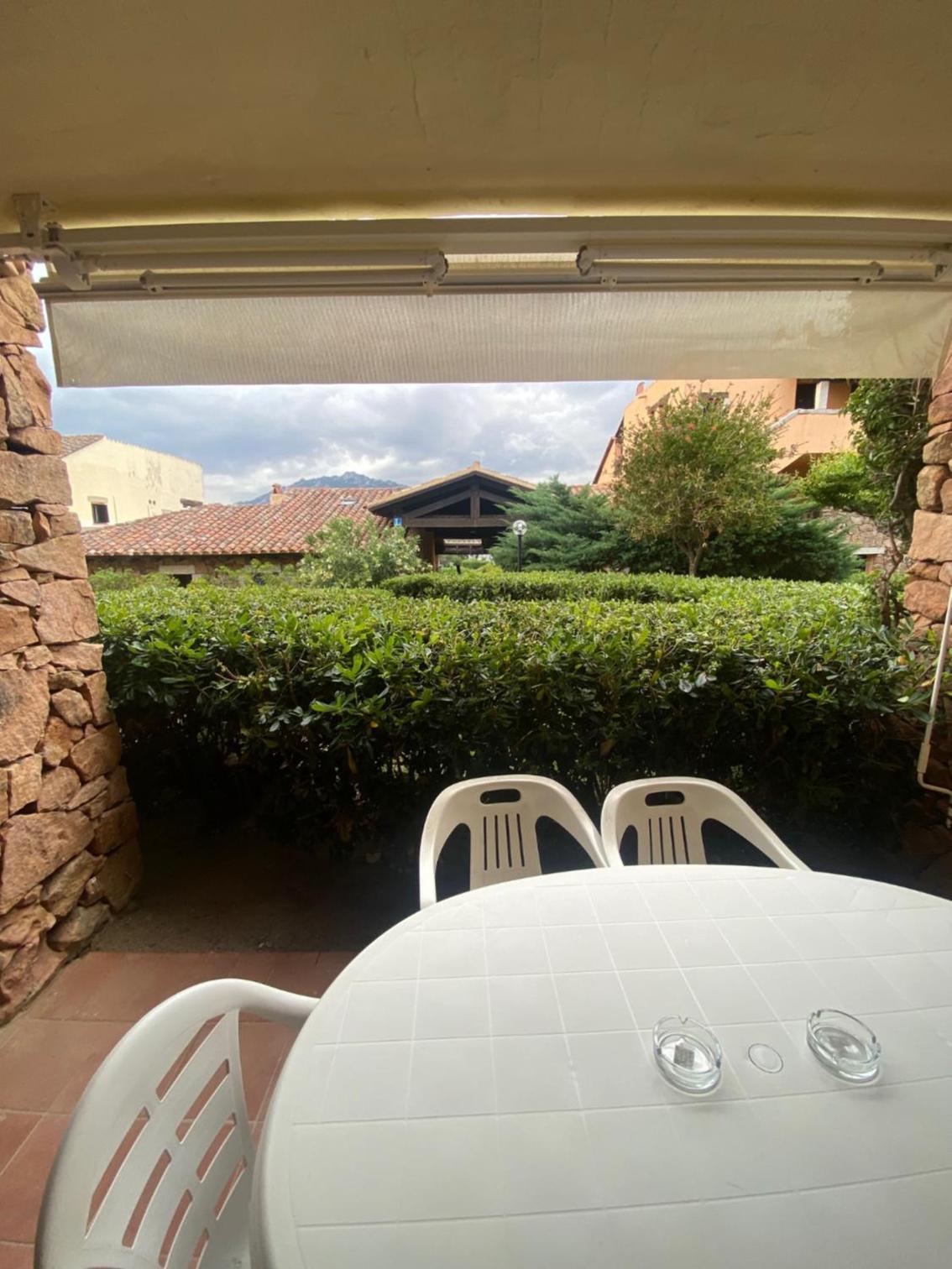Deluxe Double or Twin Room with Garden View photo 2