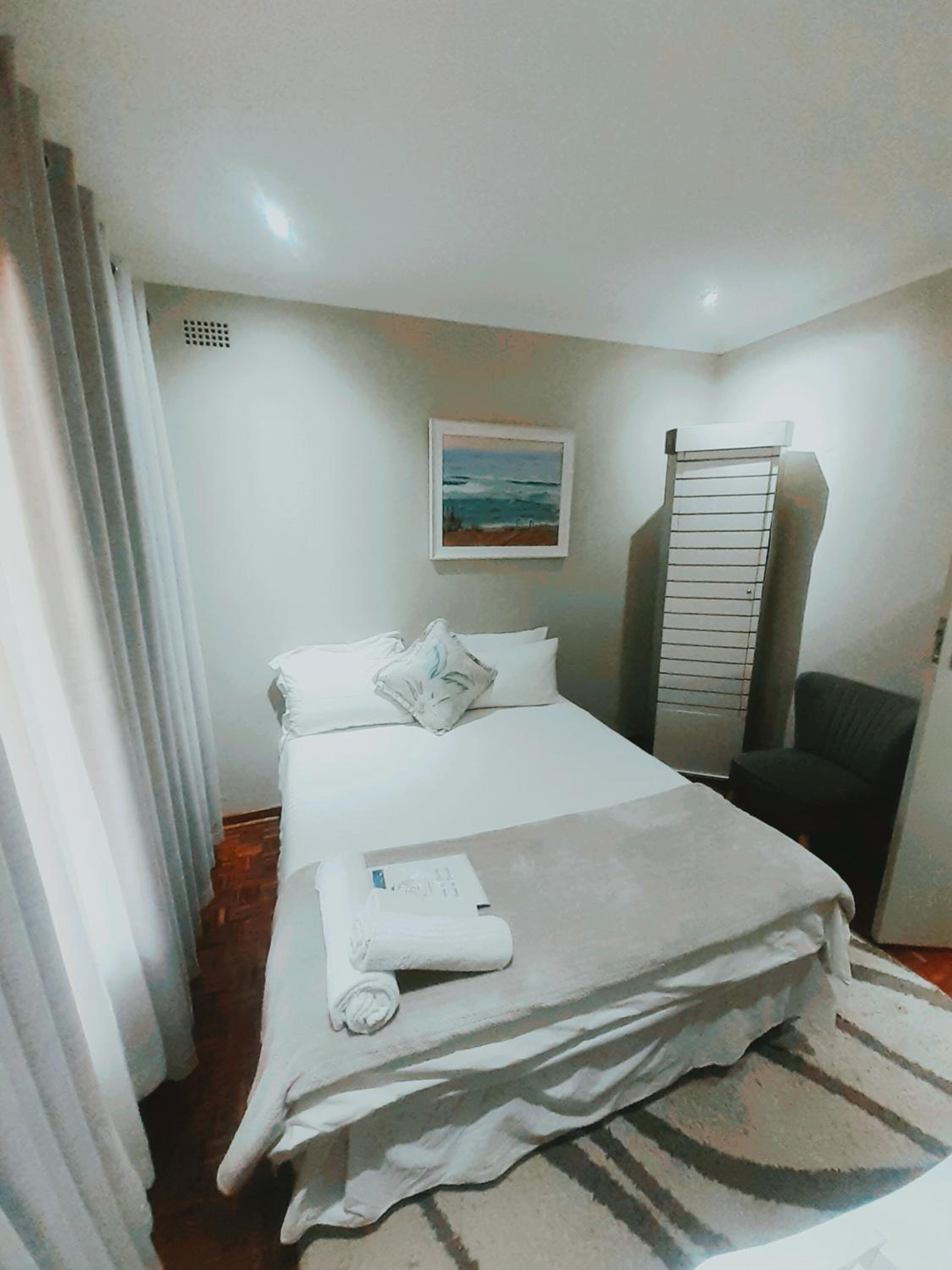 Economy Double Room photo 2