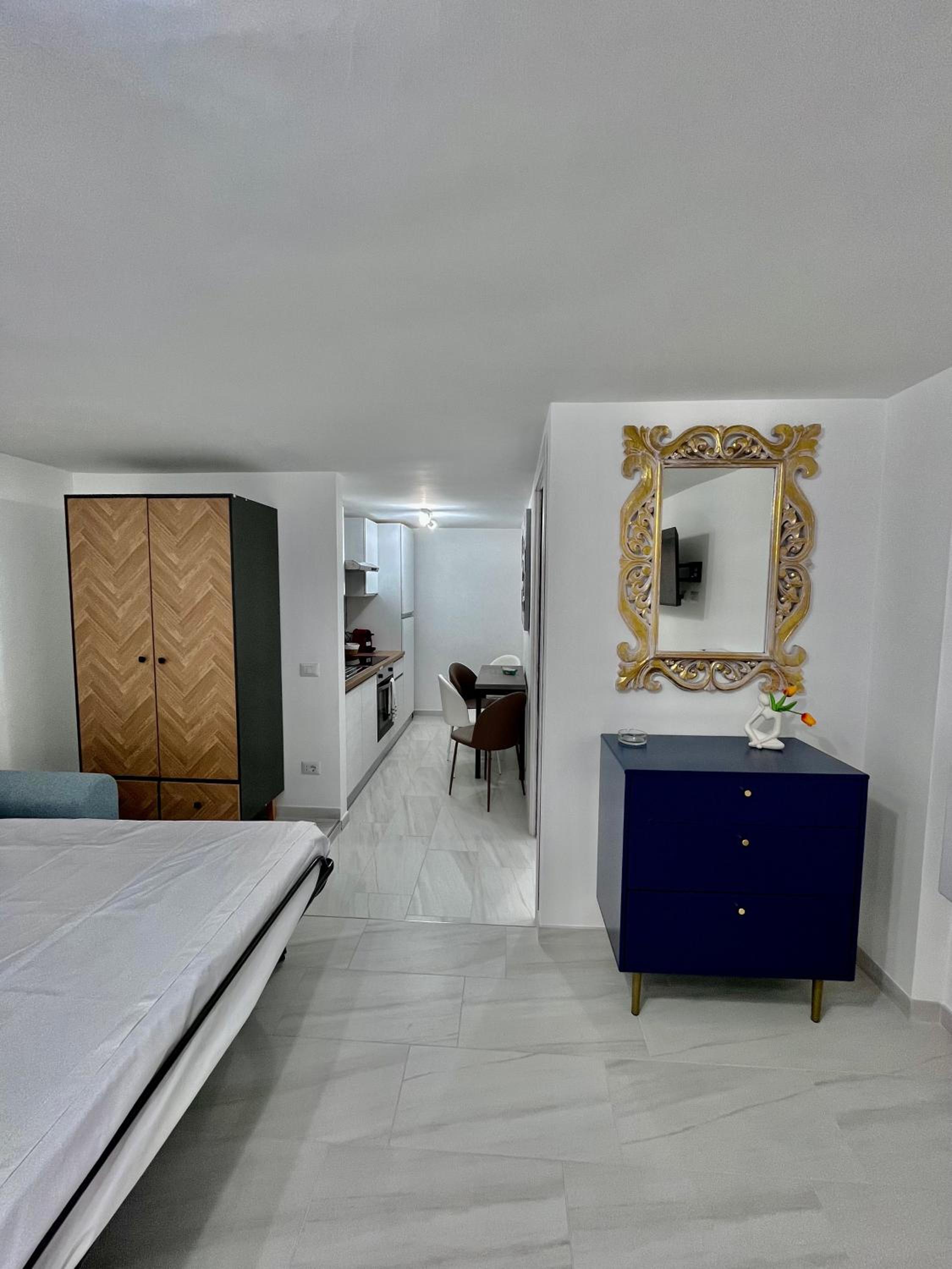 One-Bedroom House photo 3