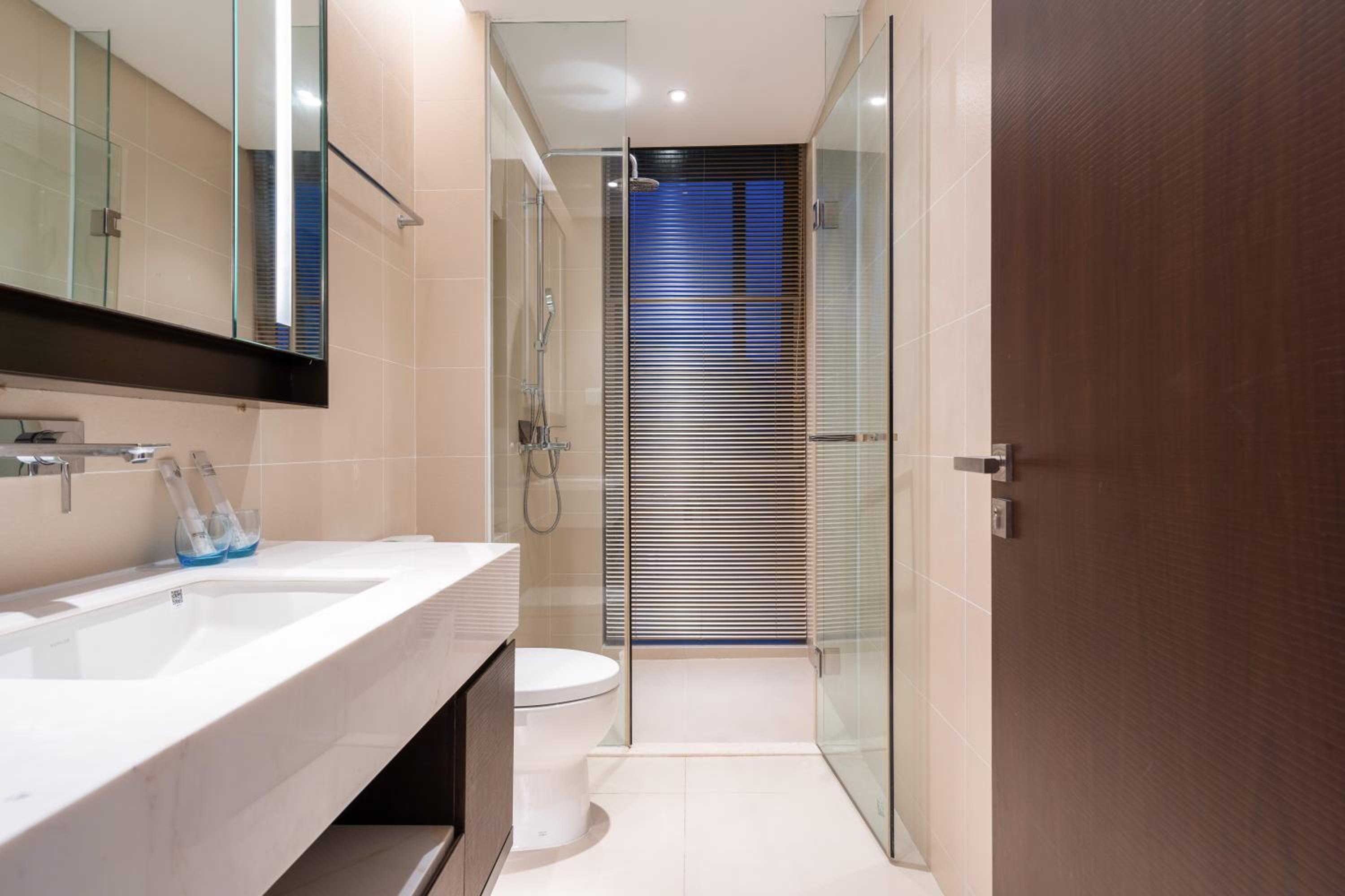Three-Bedroom Suite with Ocean View - Photo 27