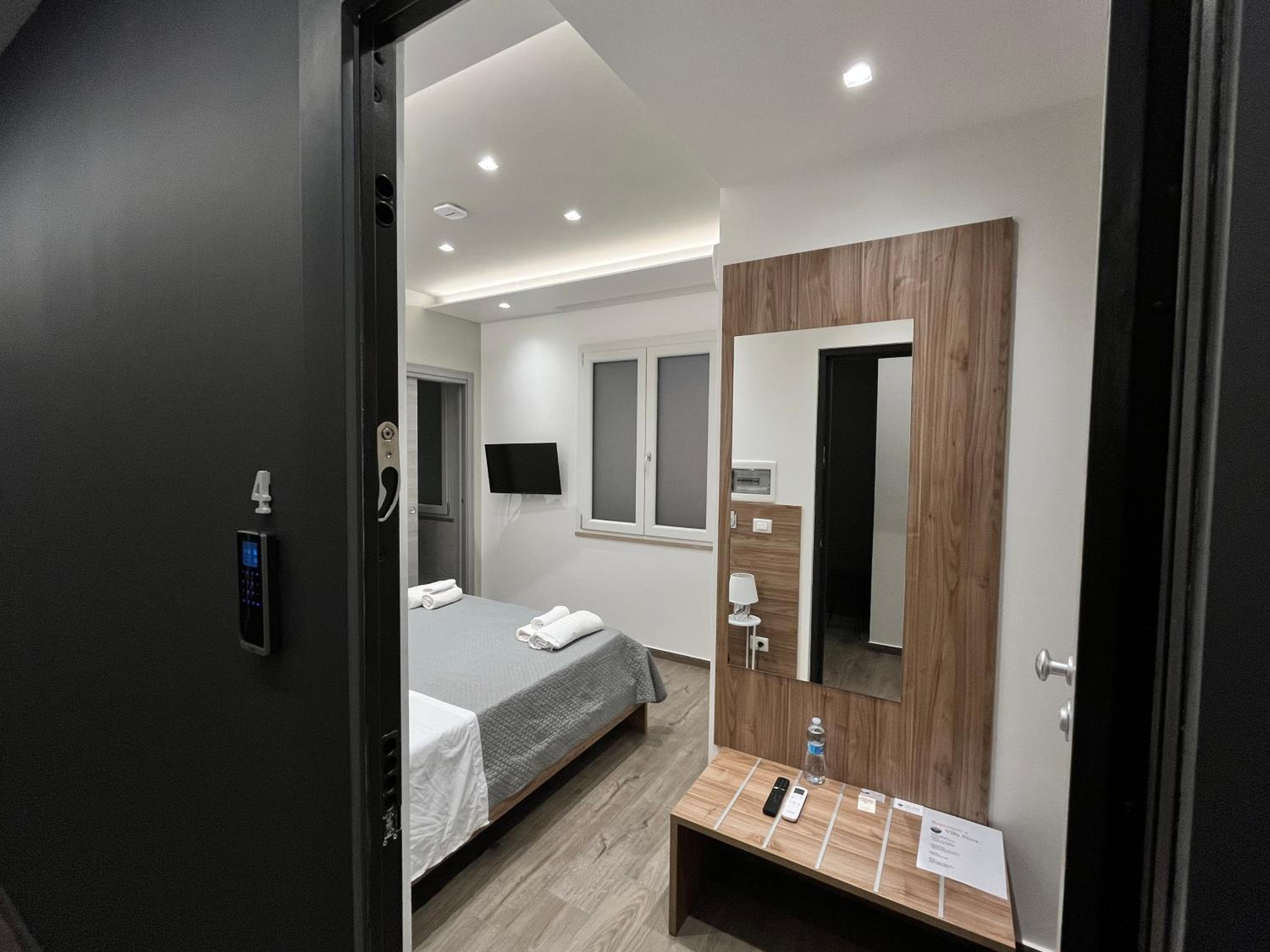 Economy Double Room