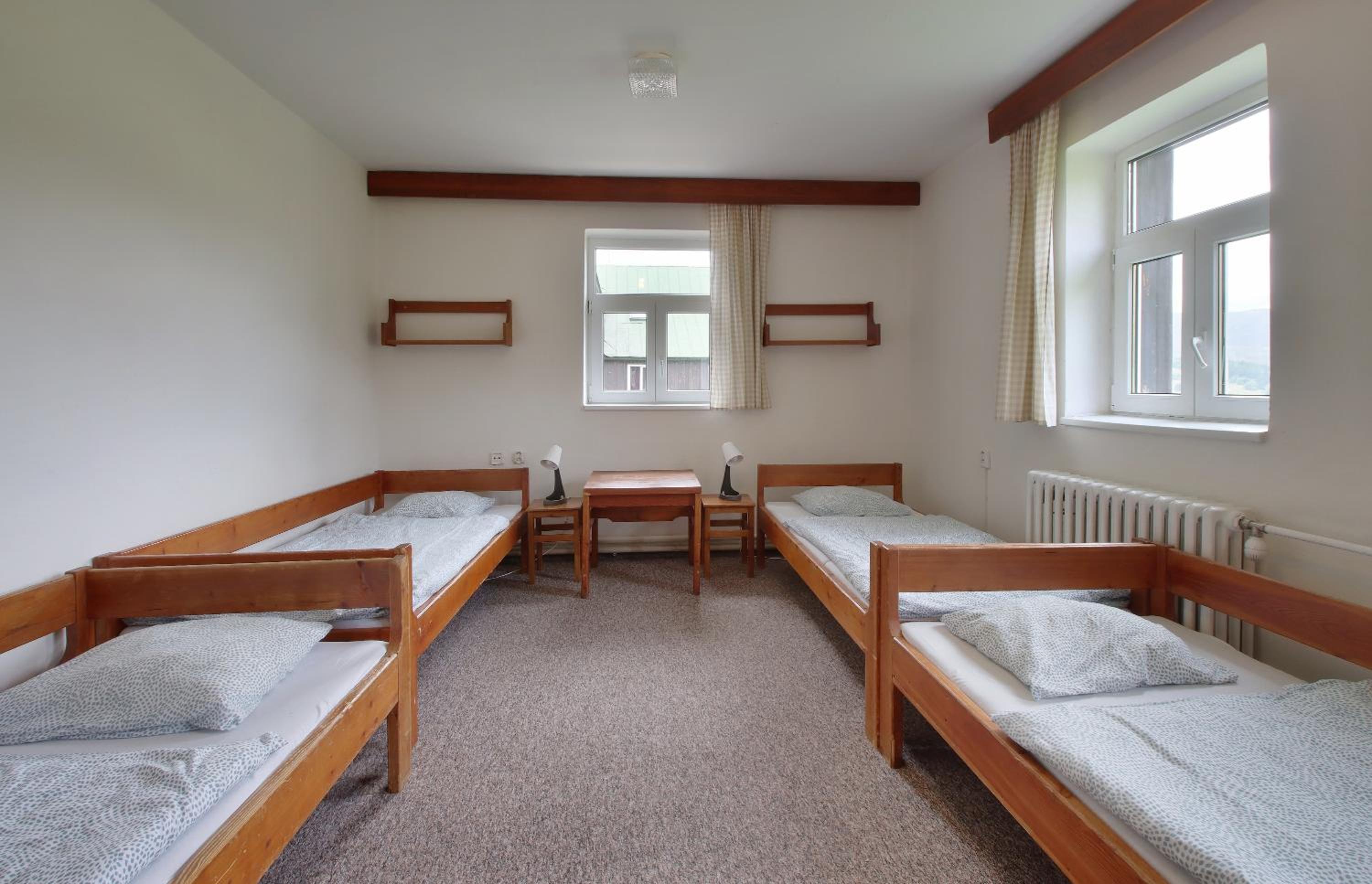 Economy Quadruple Room - Photo 1
