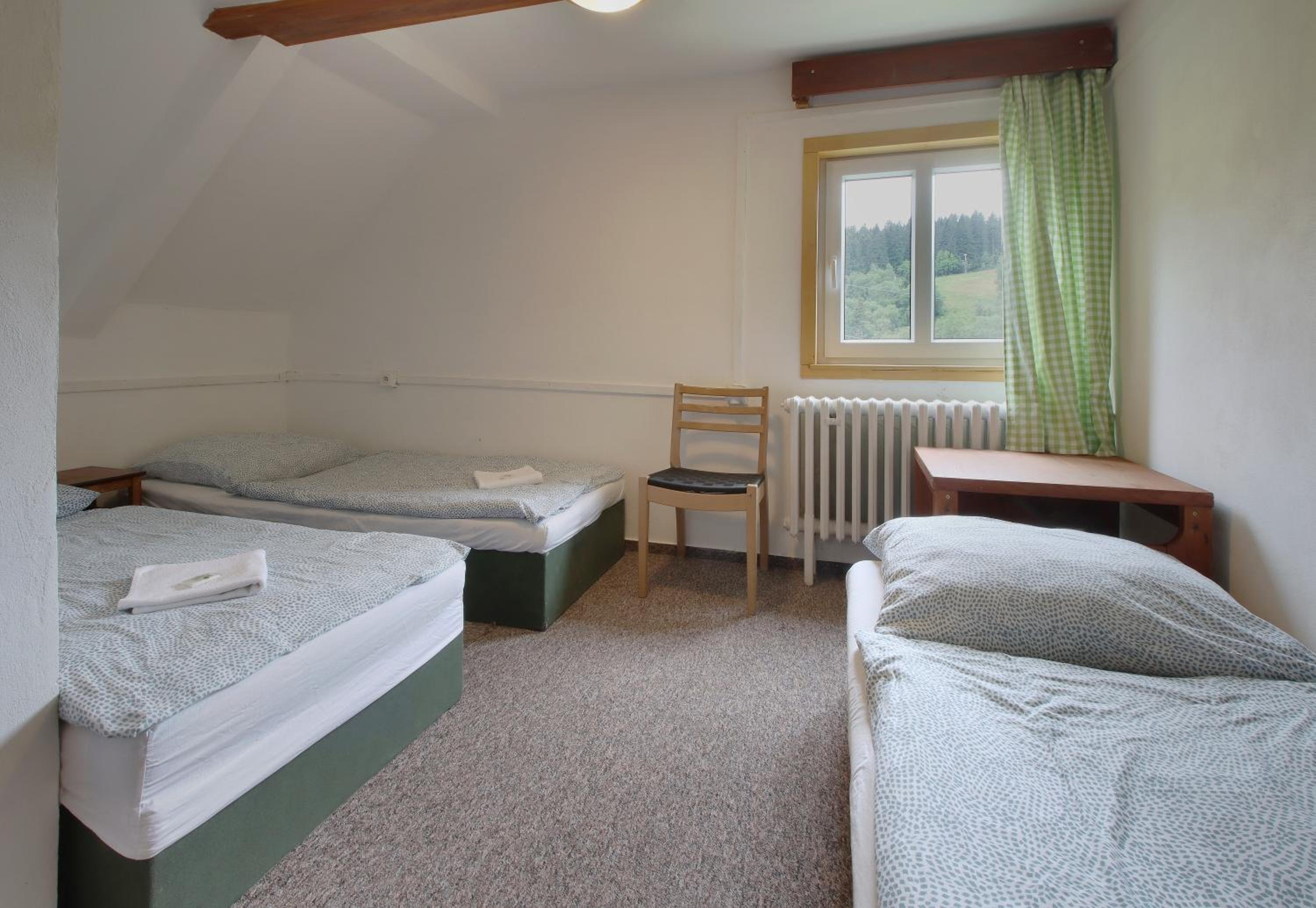 Economy Triple Room - Photo 1