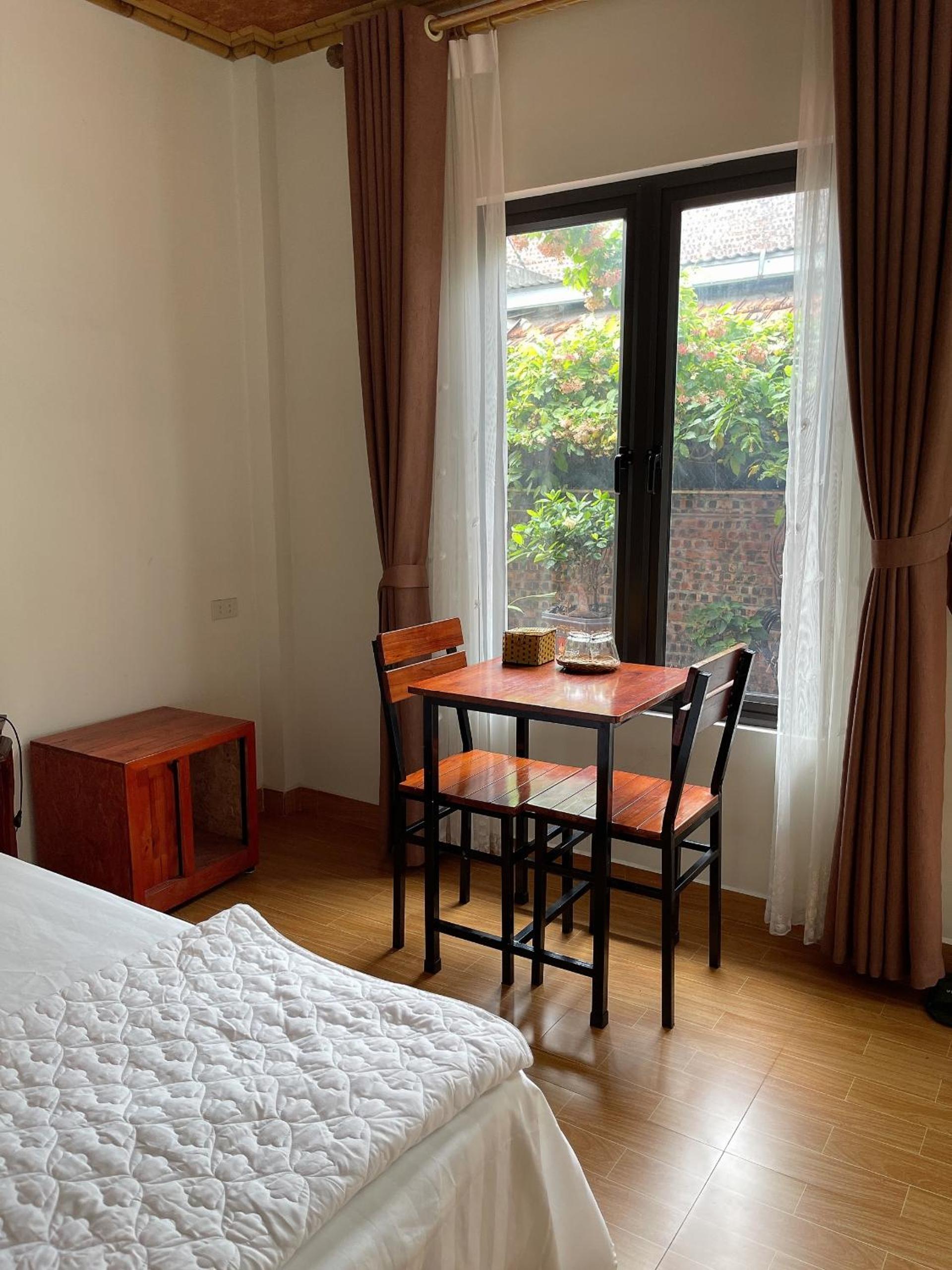 Standard King Room - Photo 4