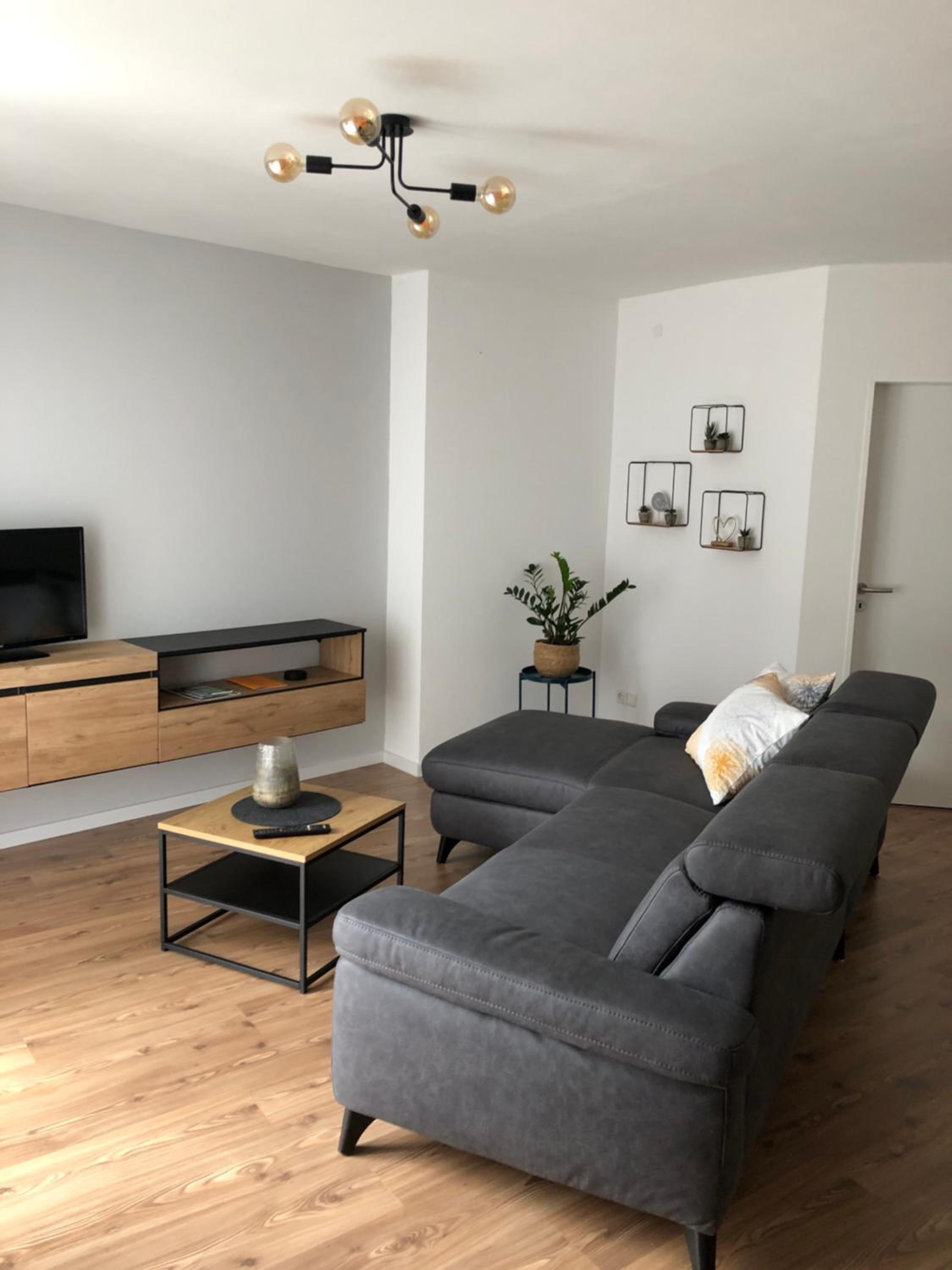 One-Bedroom Apartment with Balcony photo 1
