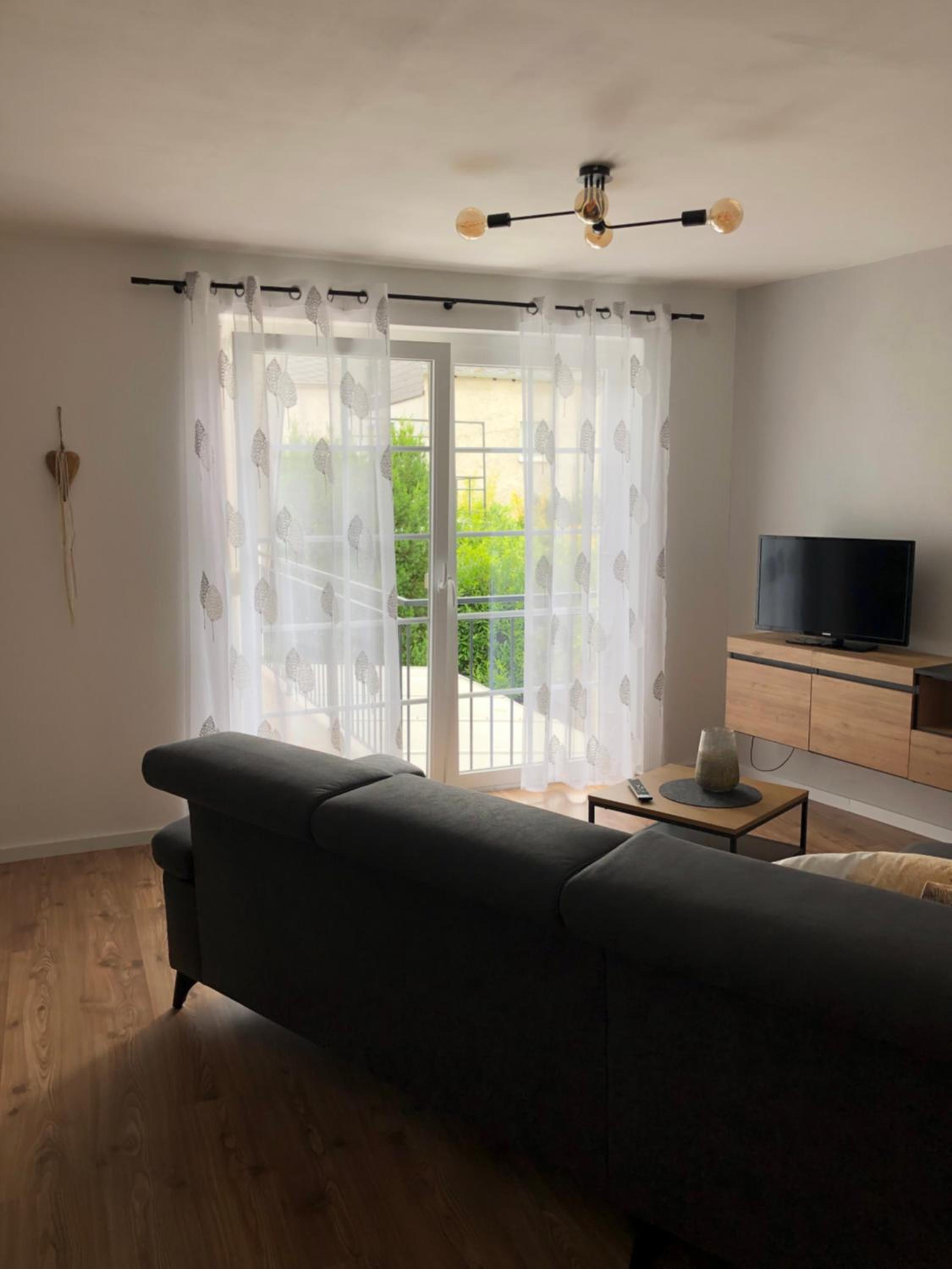 One-Bedroom Apartment with Balcony photo 3