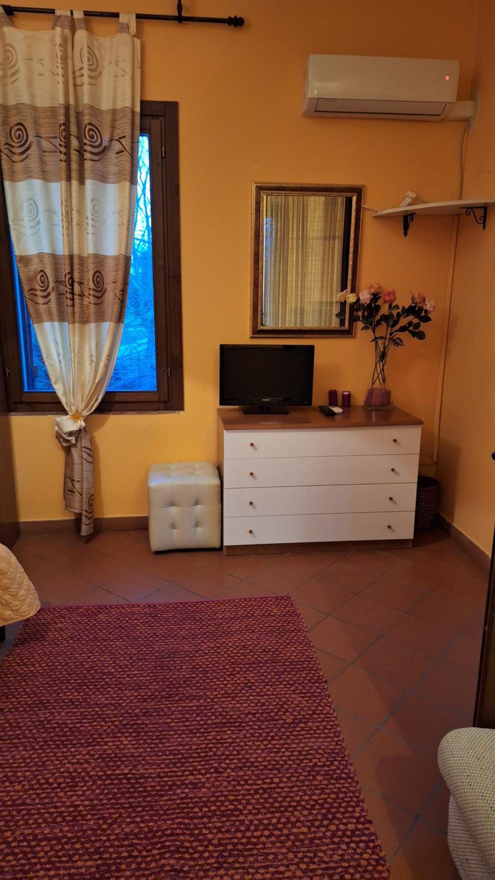 Triple Room with Private Bathroom photo 1