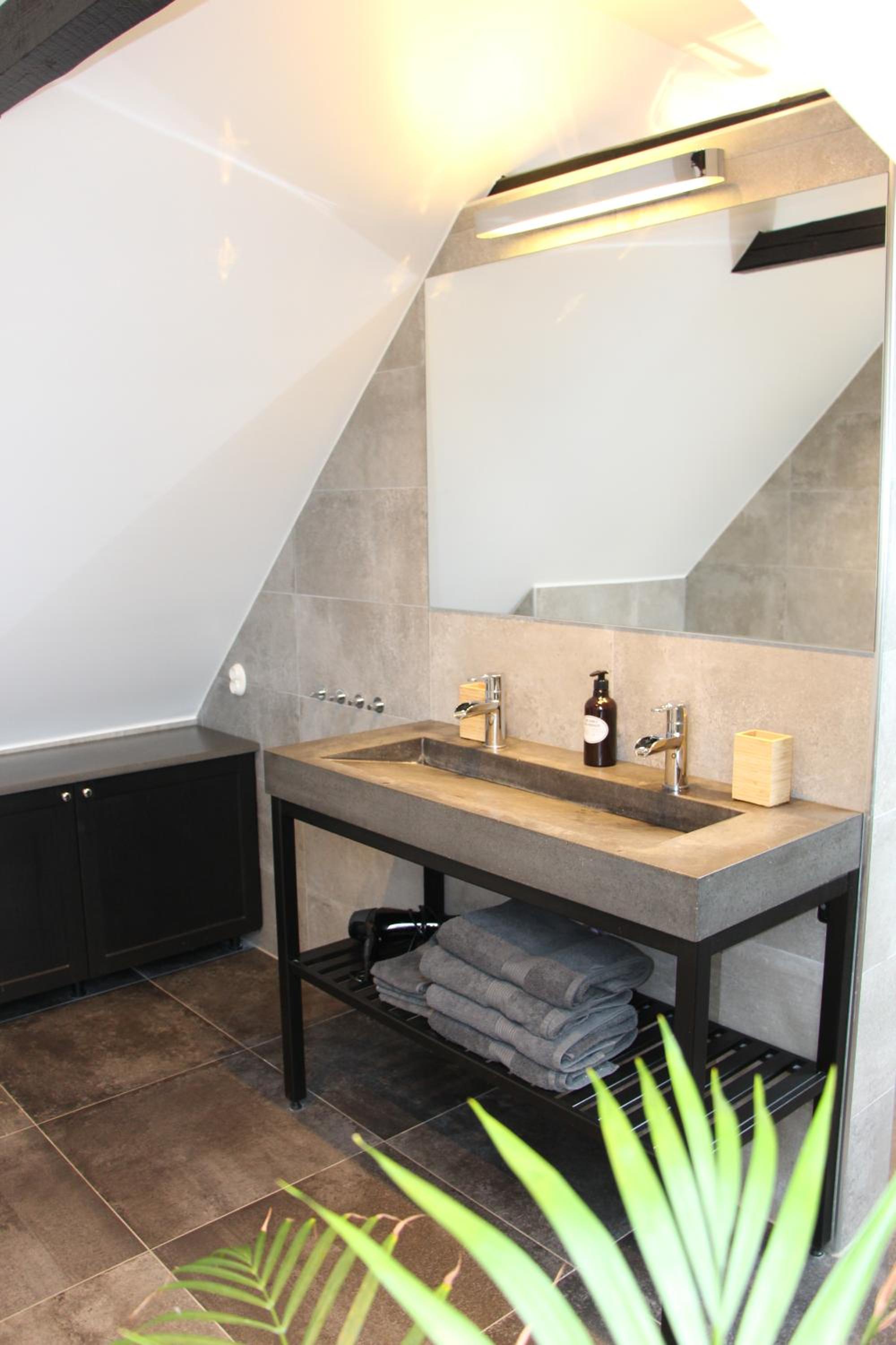Deluxe Quadruple Room - Photo 12