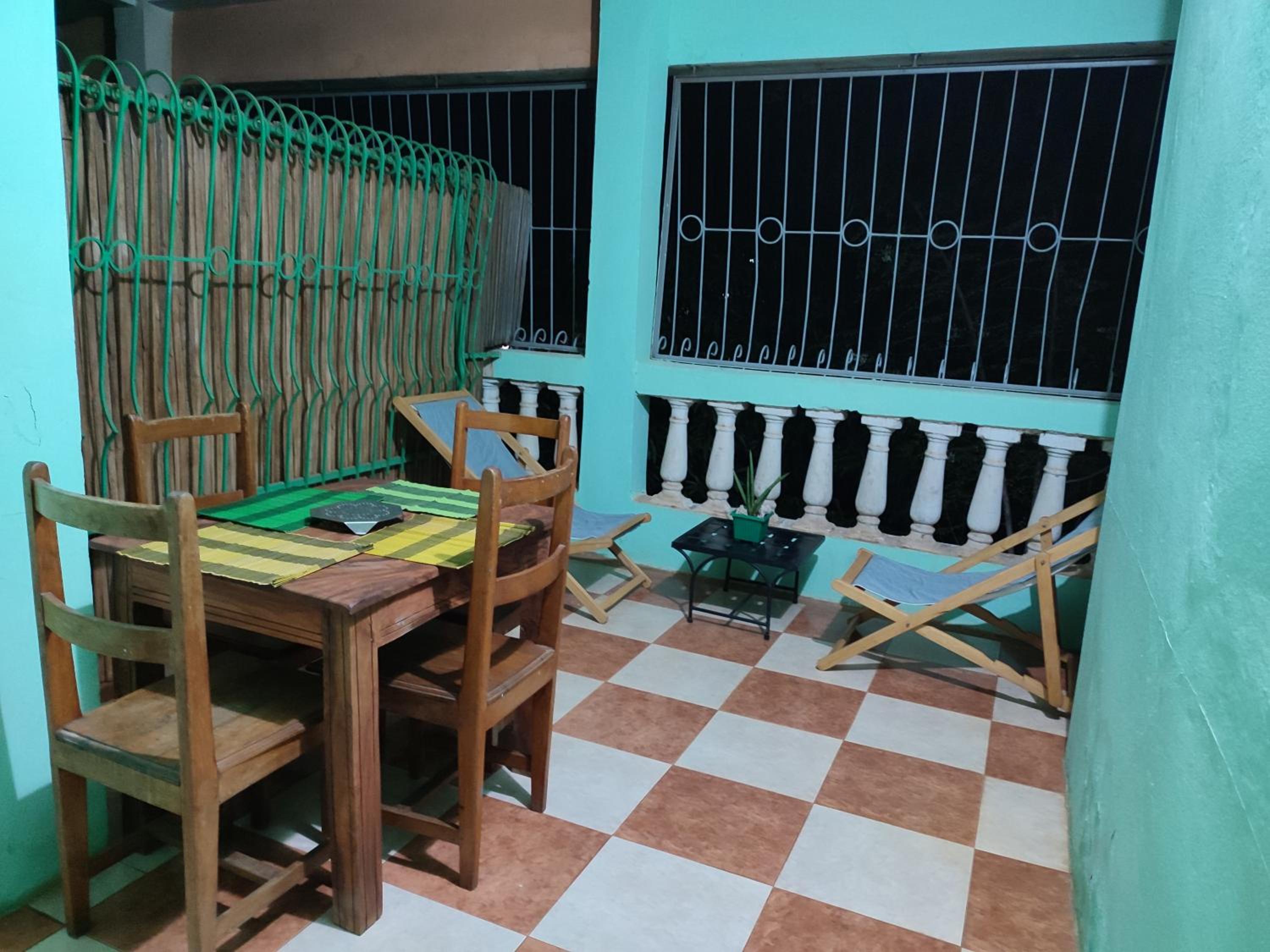King Suite with Balcony photo 3