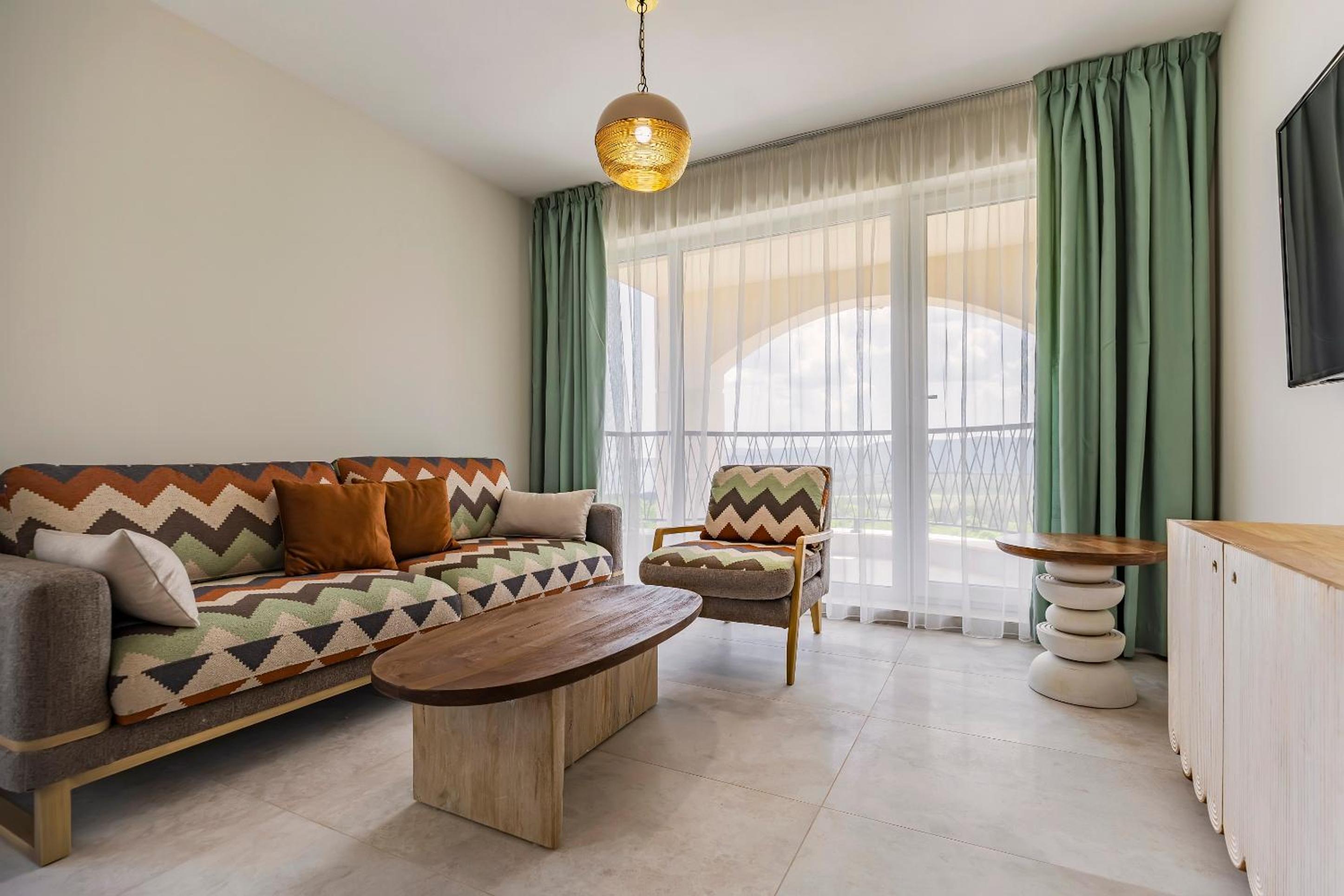 Two-Bedroom Apartment with Sea View