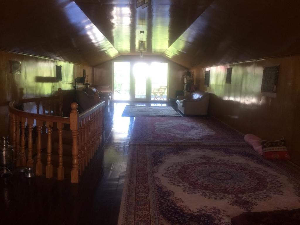 Four-Bedroom Vacation Home photo 1