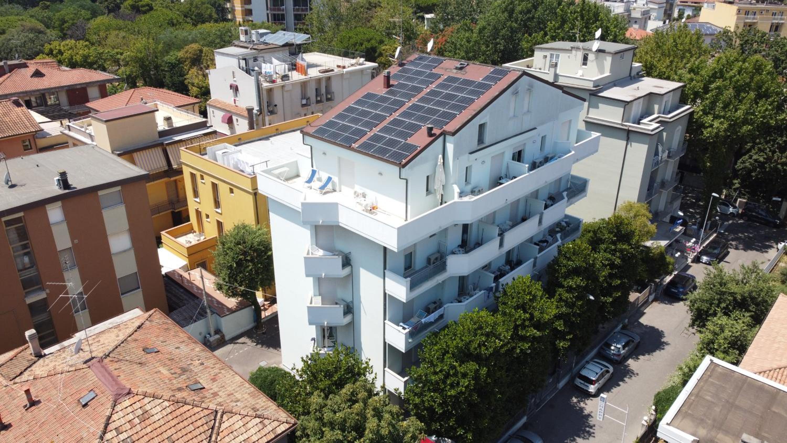 One-Bedroom Apartment with Balcony (5 Adults) - Photo 5