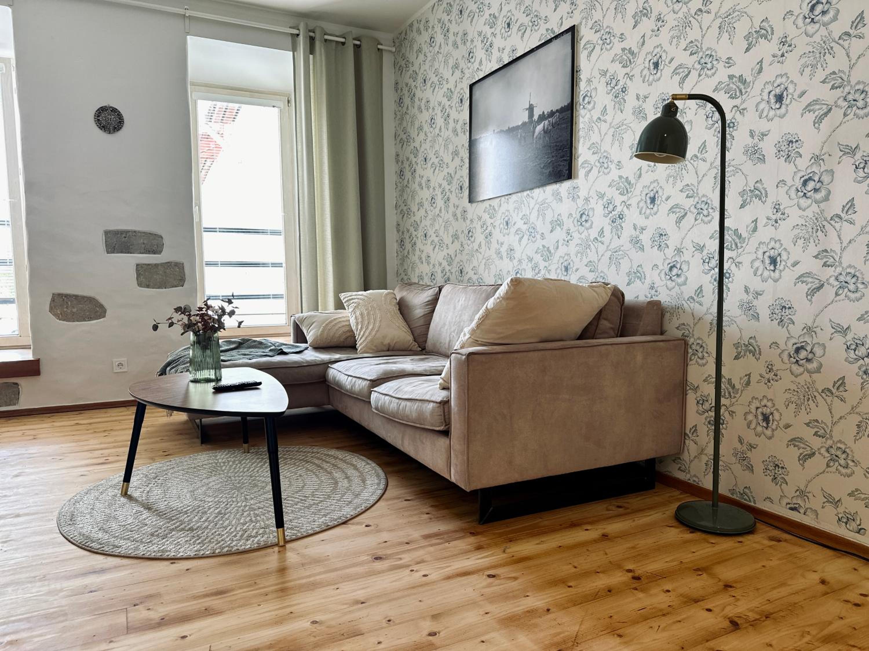Apartment photo 1