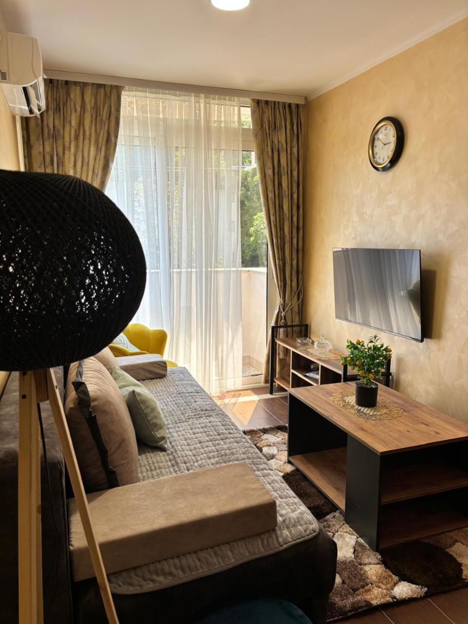 One-Bedroom Apartment with Balcony and Sea View