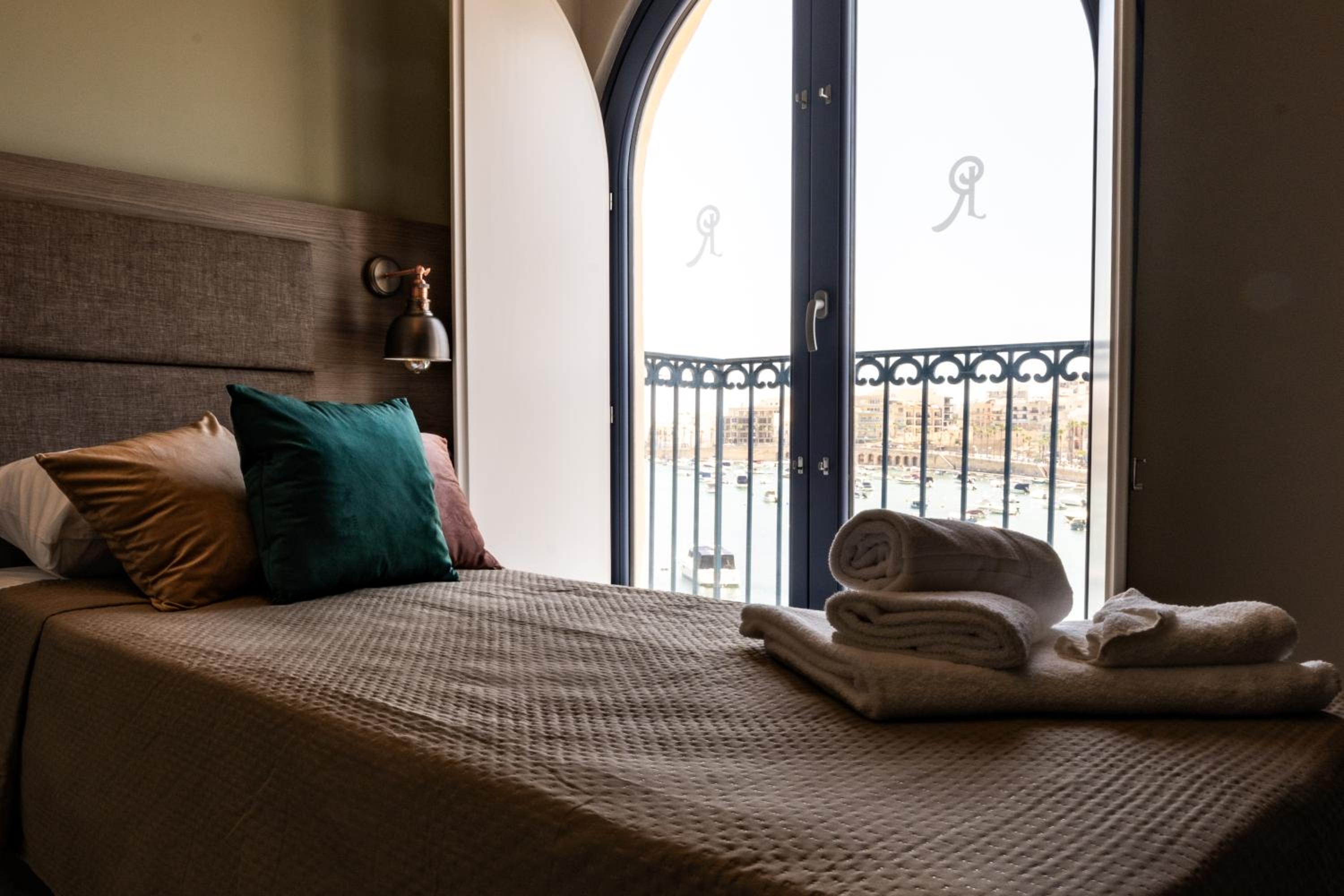 Single Room with Sea View