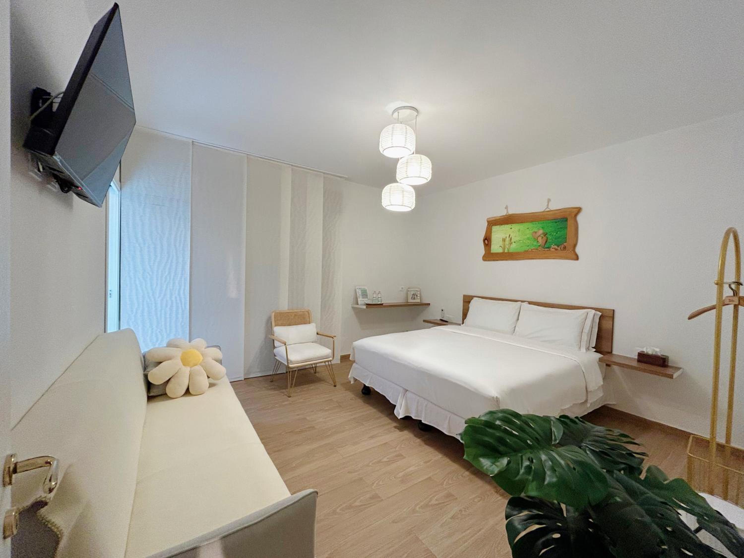Triple Room with Private Bathroom photo 1