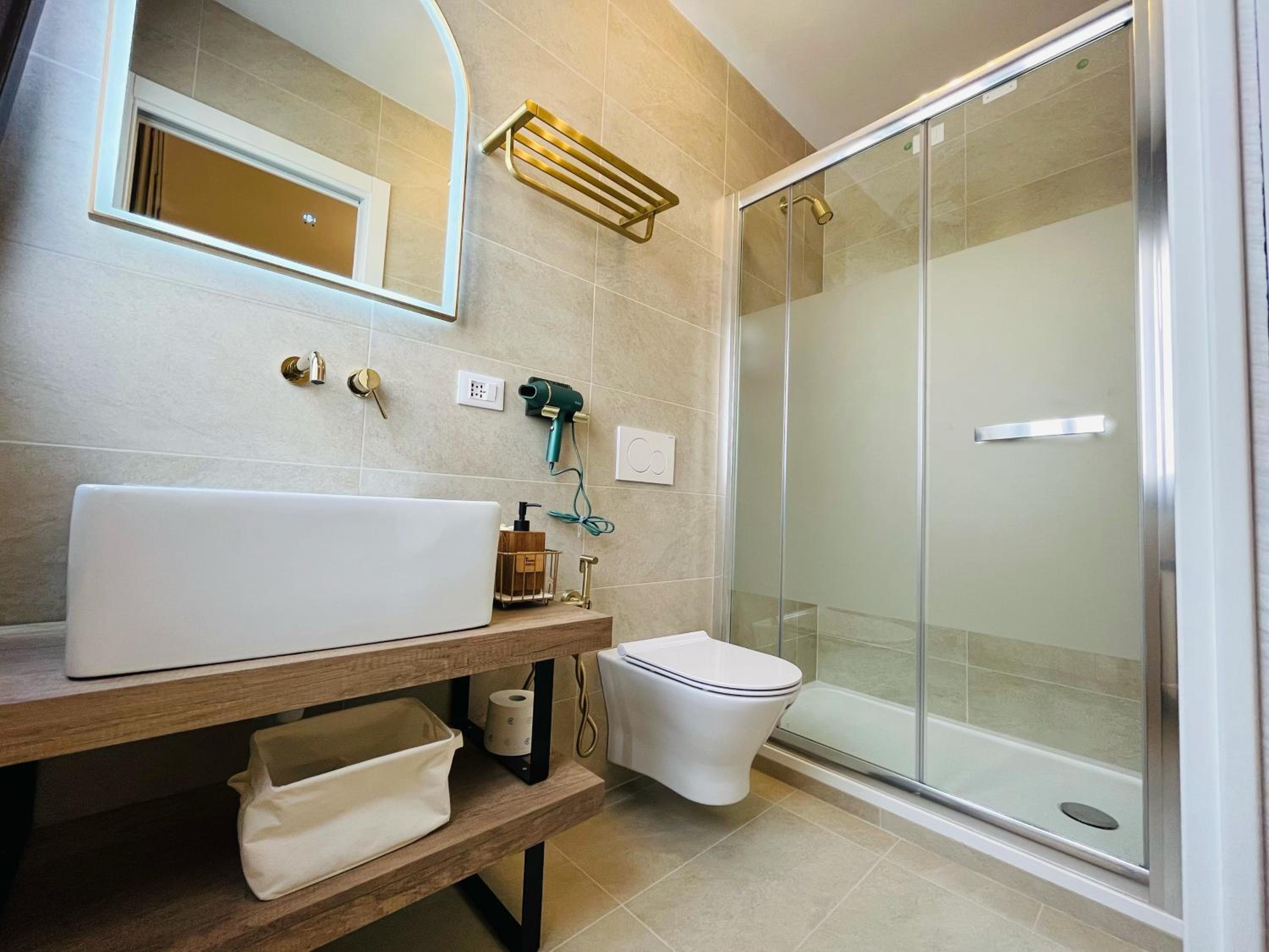 Double Room with Private Bathroom photo 2