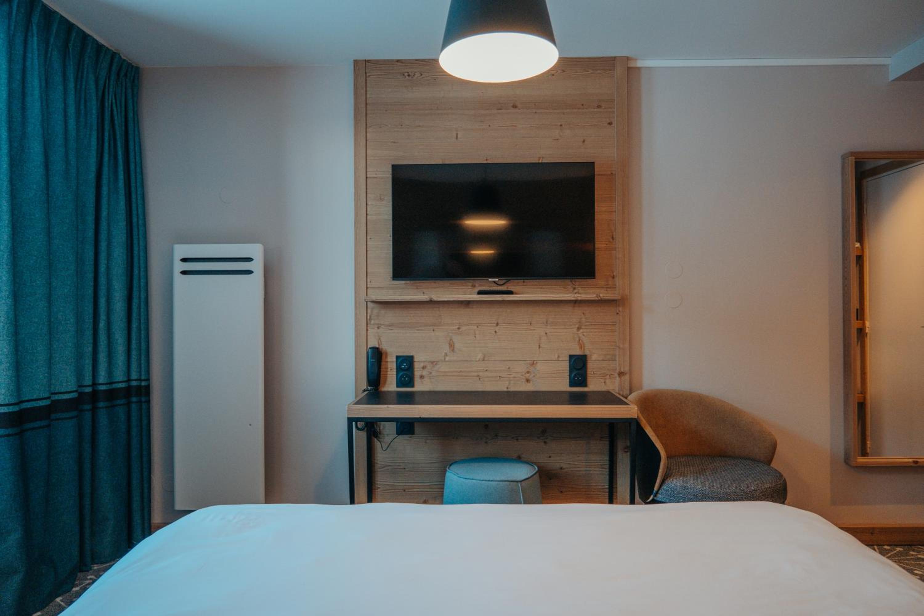 Comfort Room with two single beds photo 1