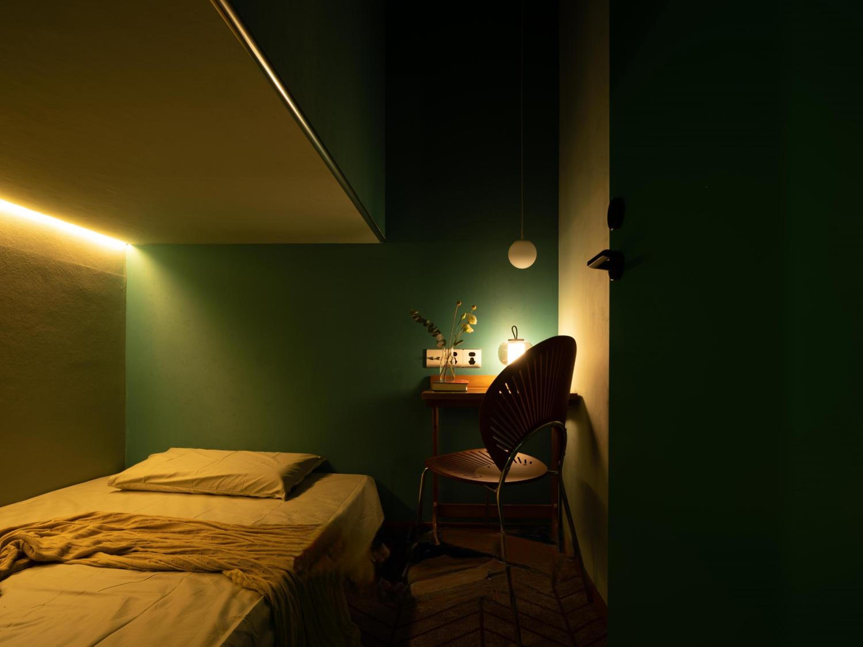 Single Room With Shared Toilet