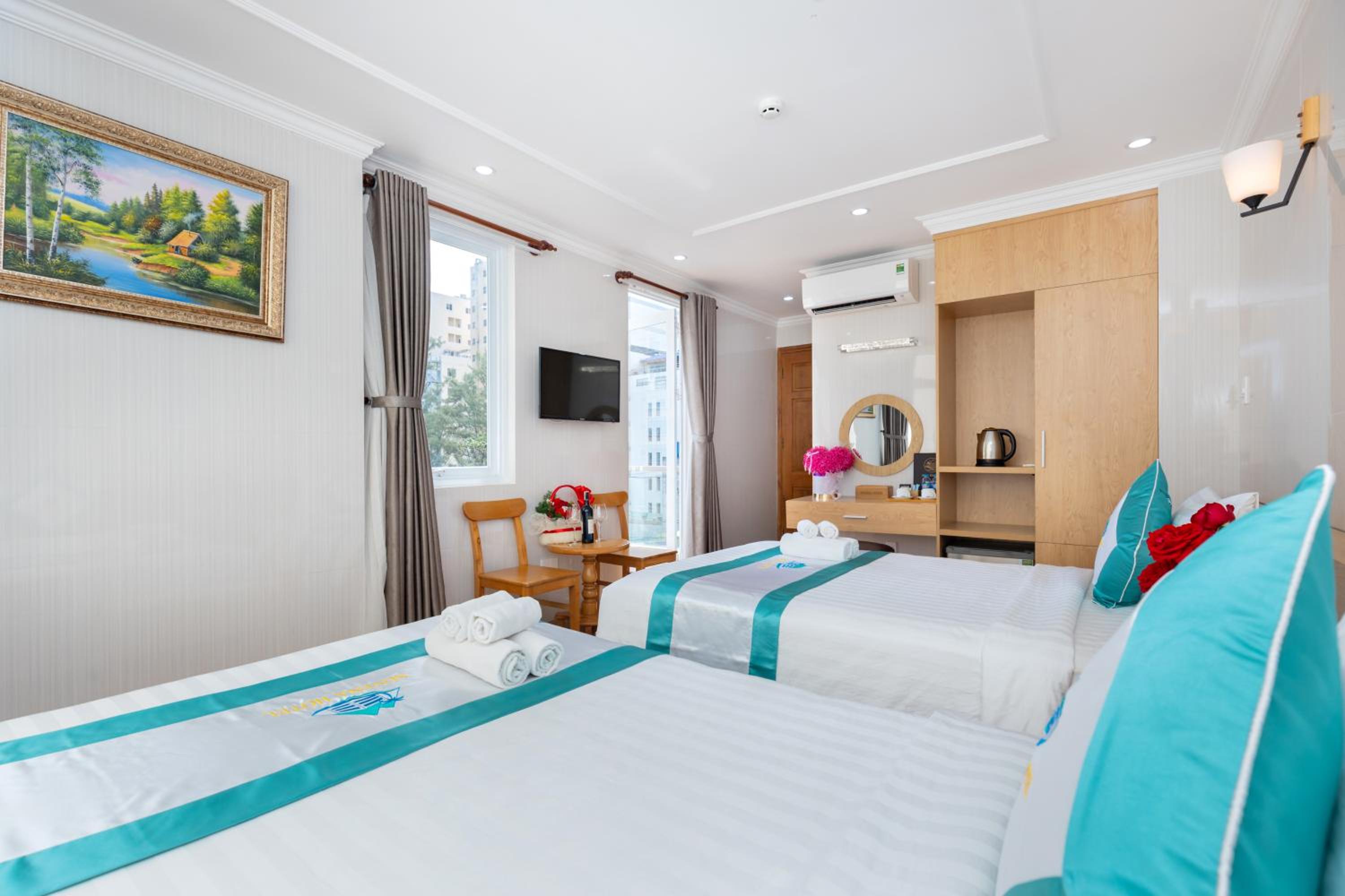 Twin Room - Photo 4