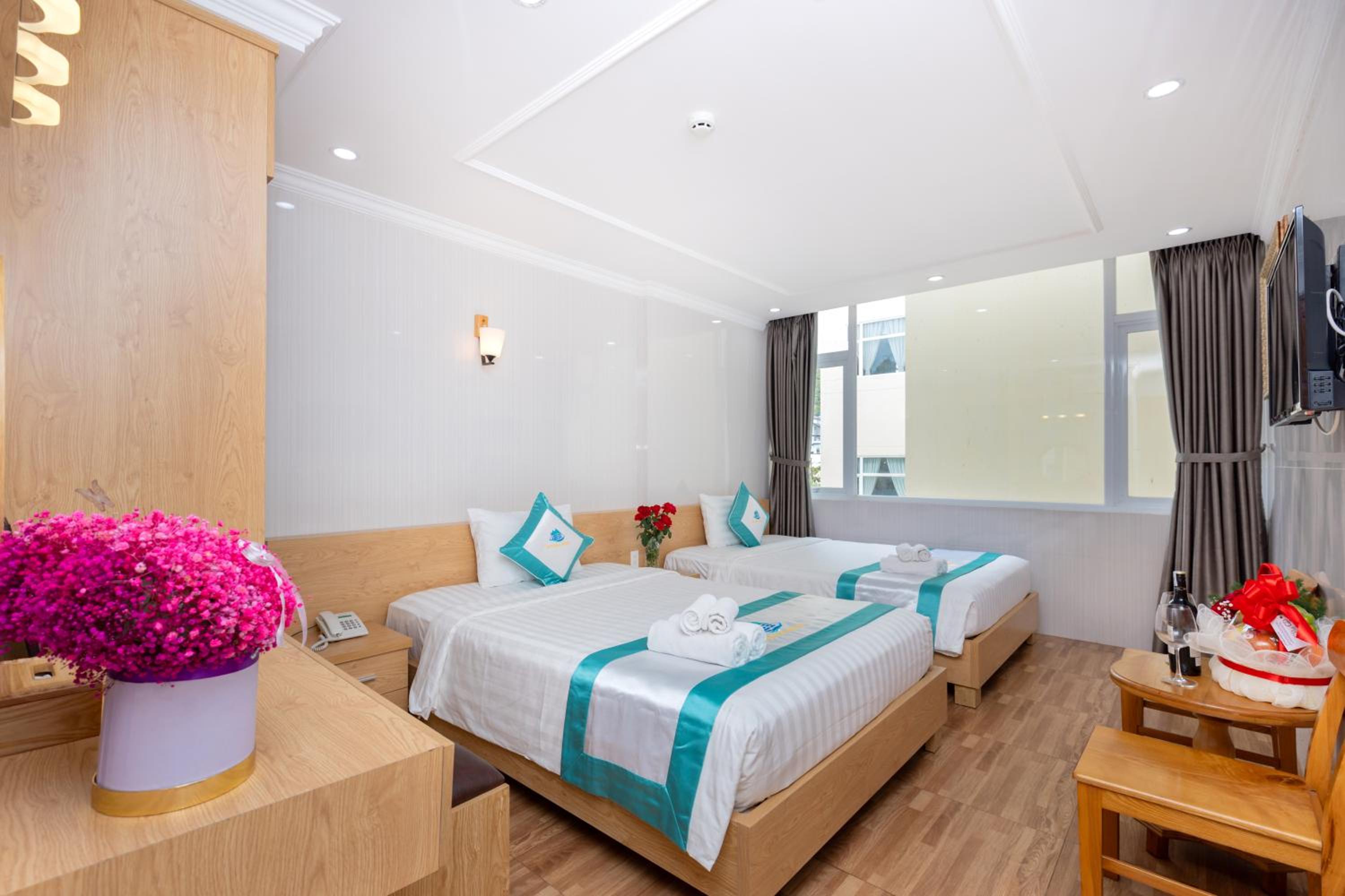 Twin Room - Photo 7