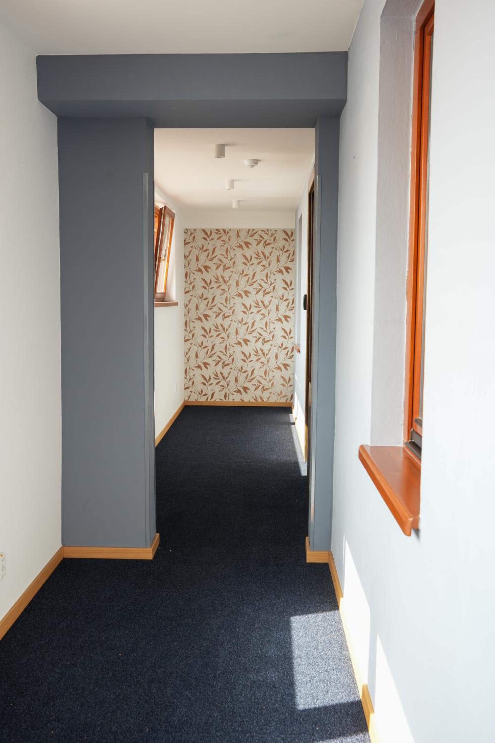 Apartment with Mountain View - Photo 48