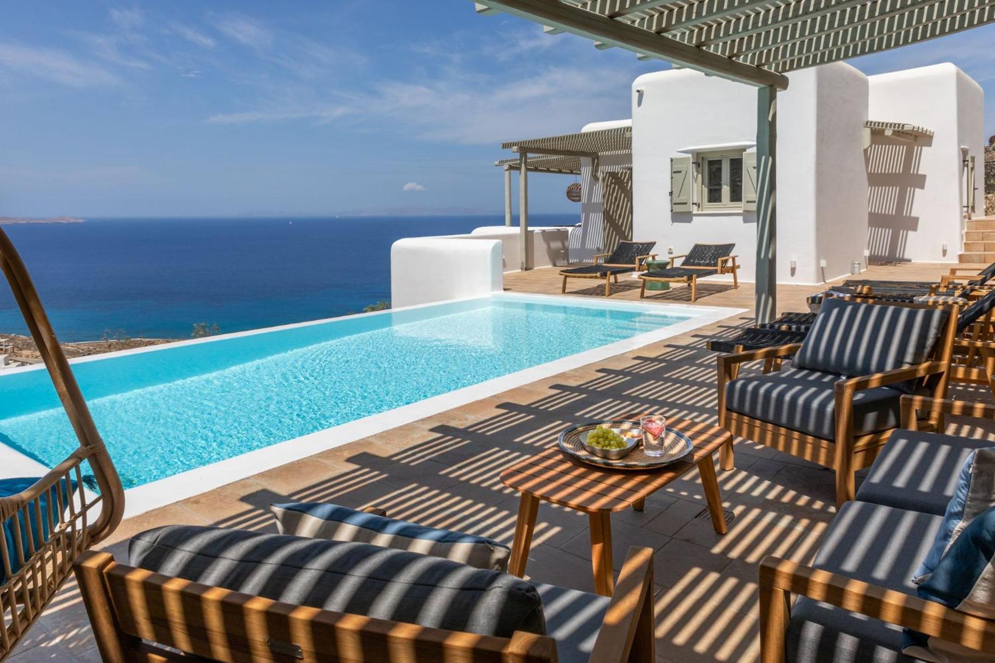 Villa photo 3