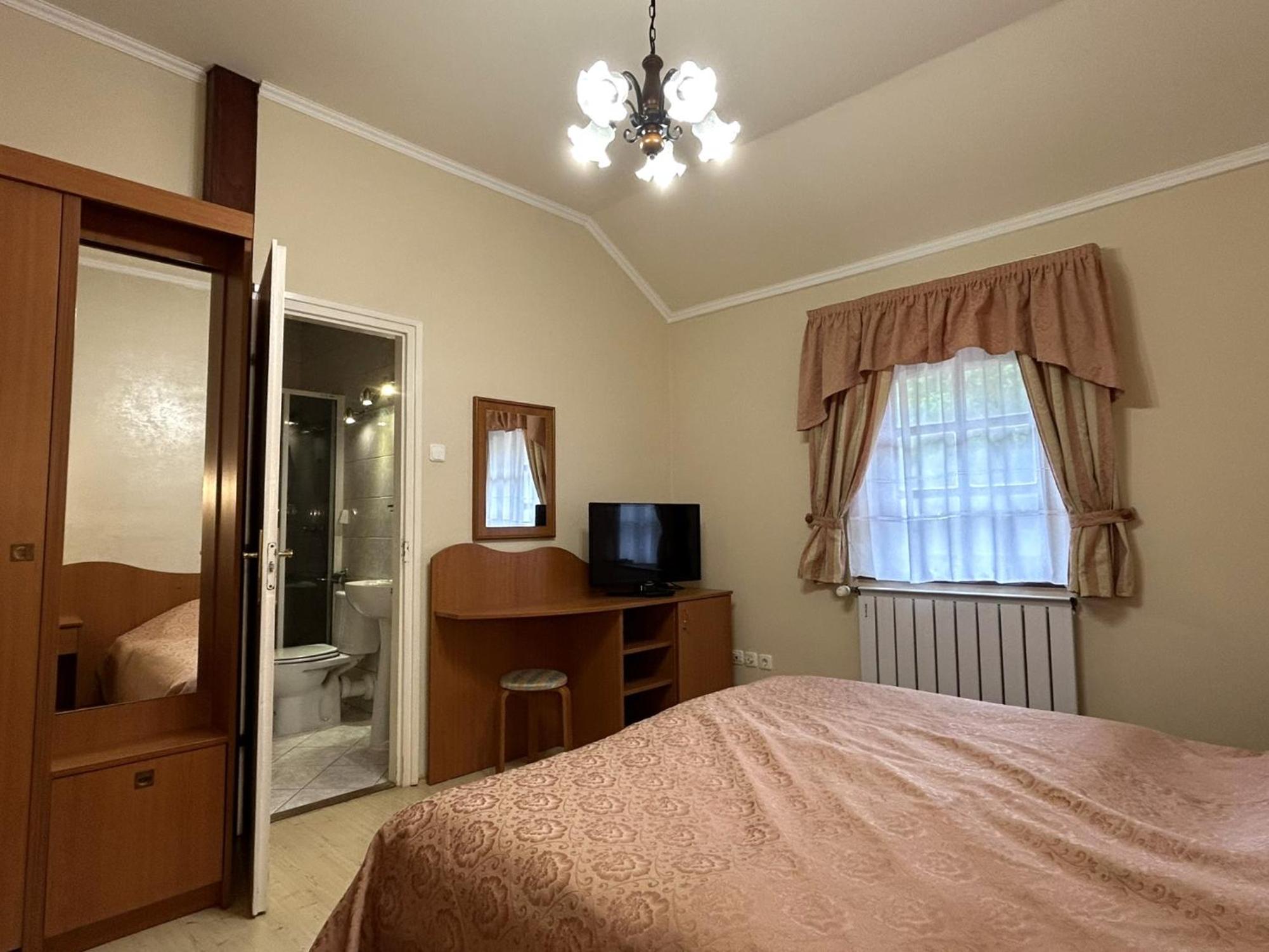 Double Room photo 2