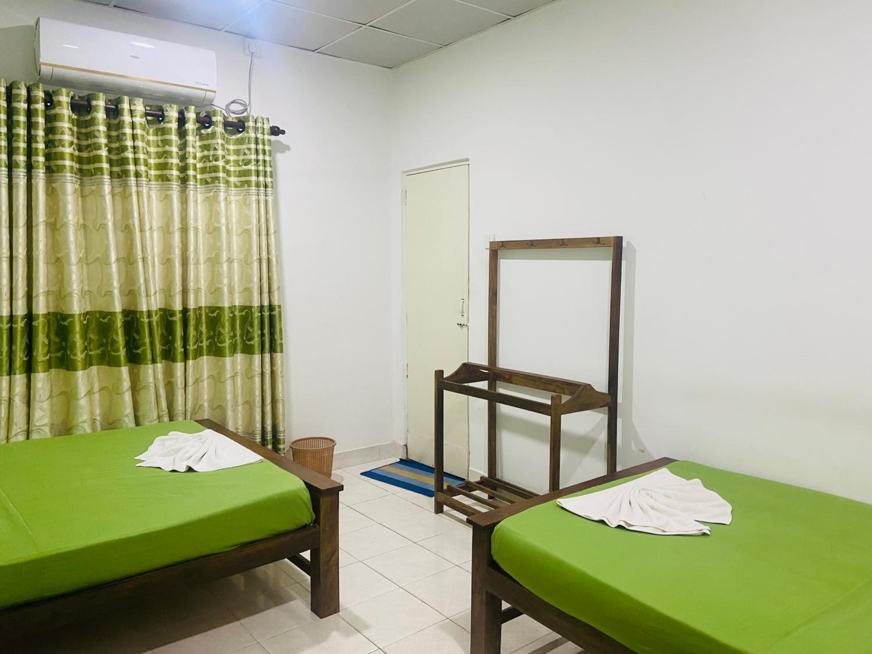 Deluxe Triple Room photo 3