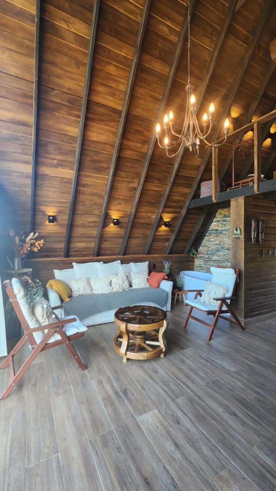 One-Bedroom House photo 2