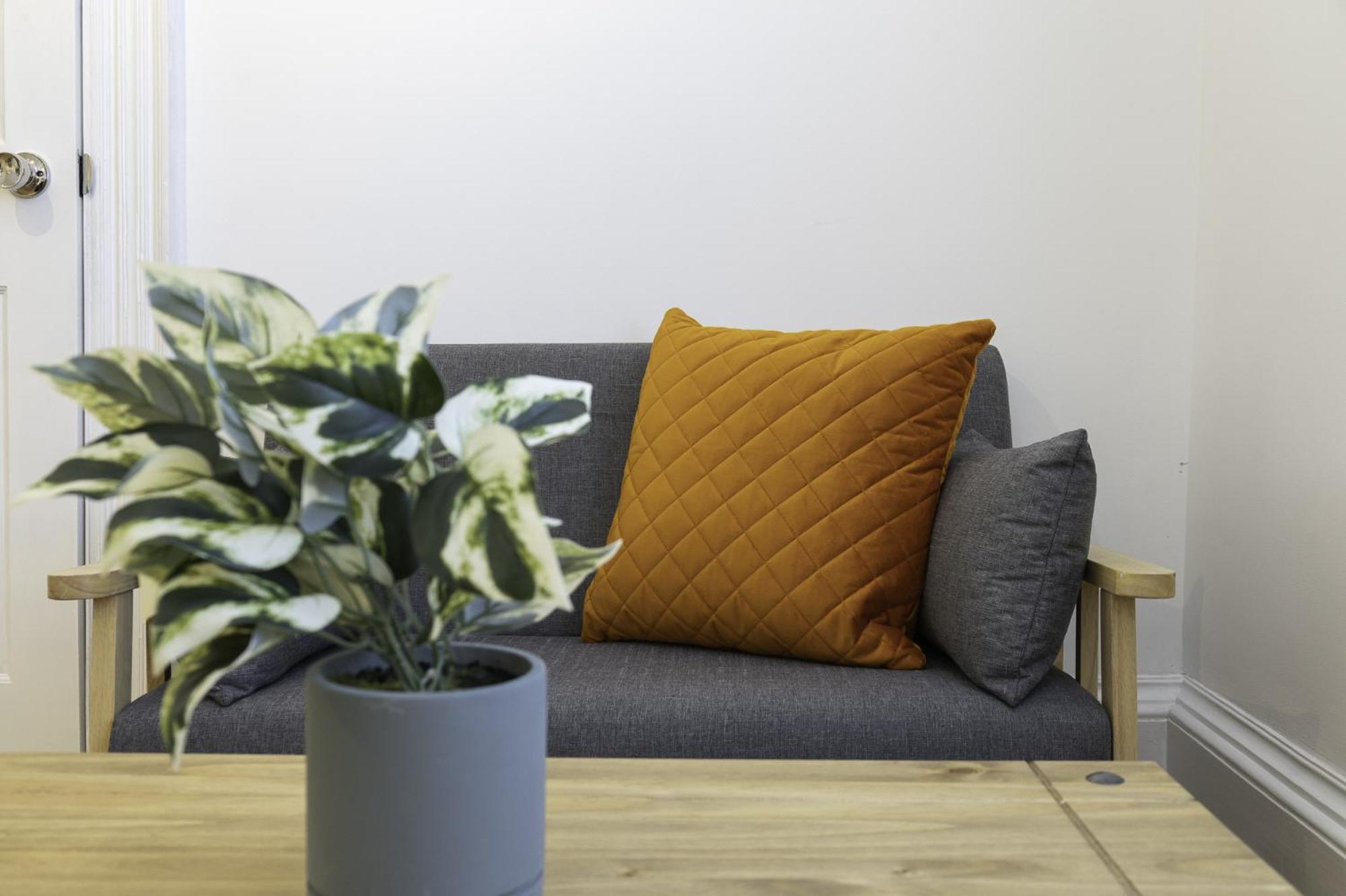 Classic Apartment - Photo 9