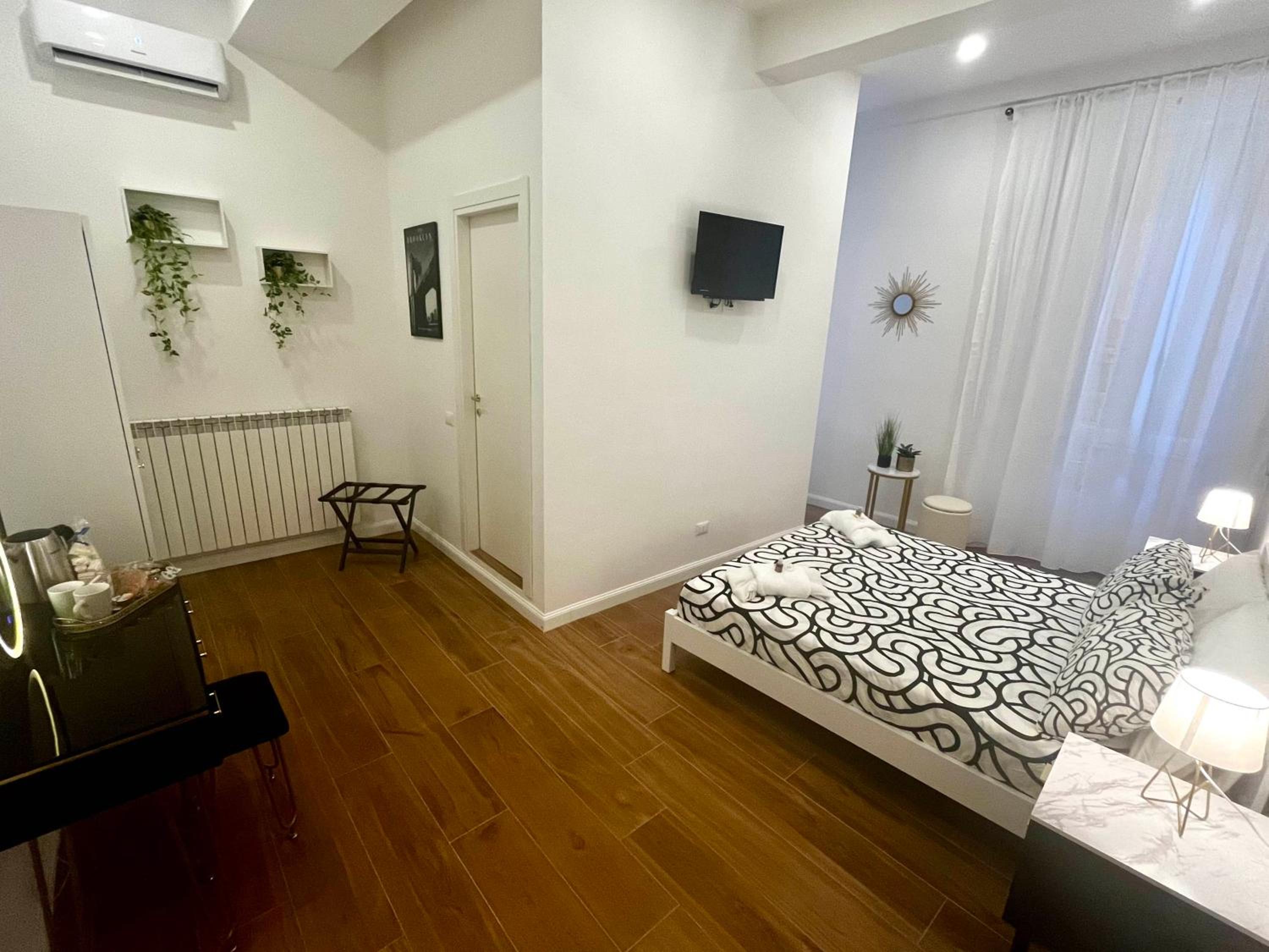 Superior King Room photo 3