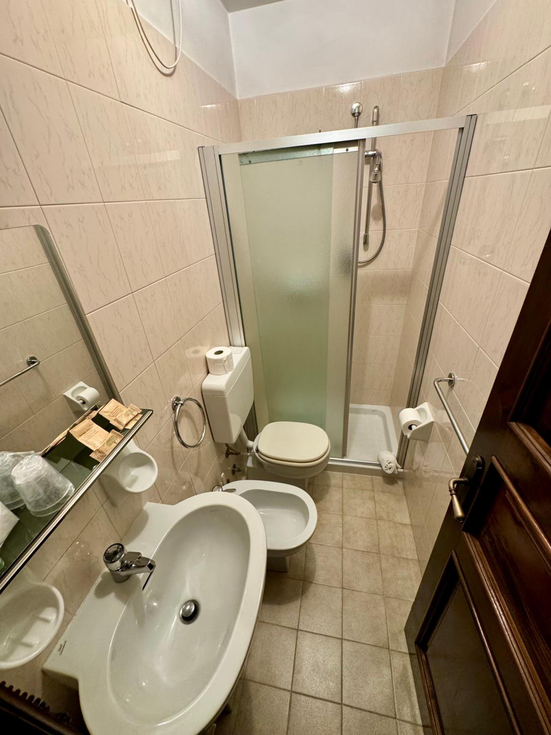 Small Double Room photo 2