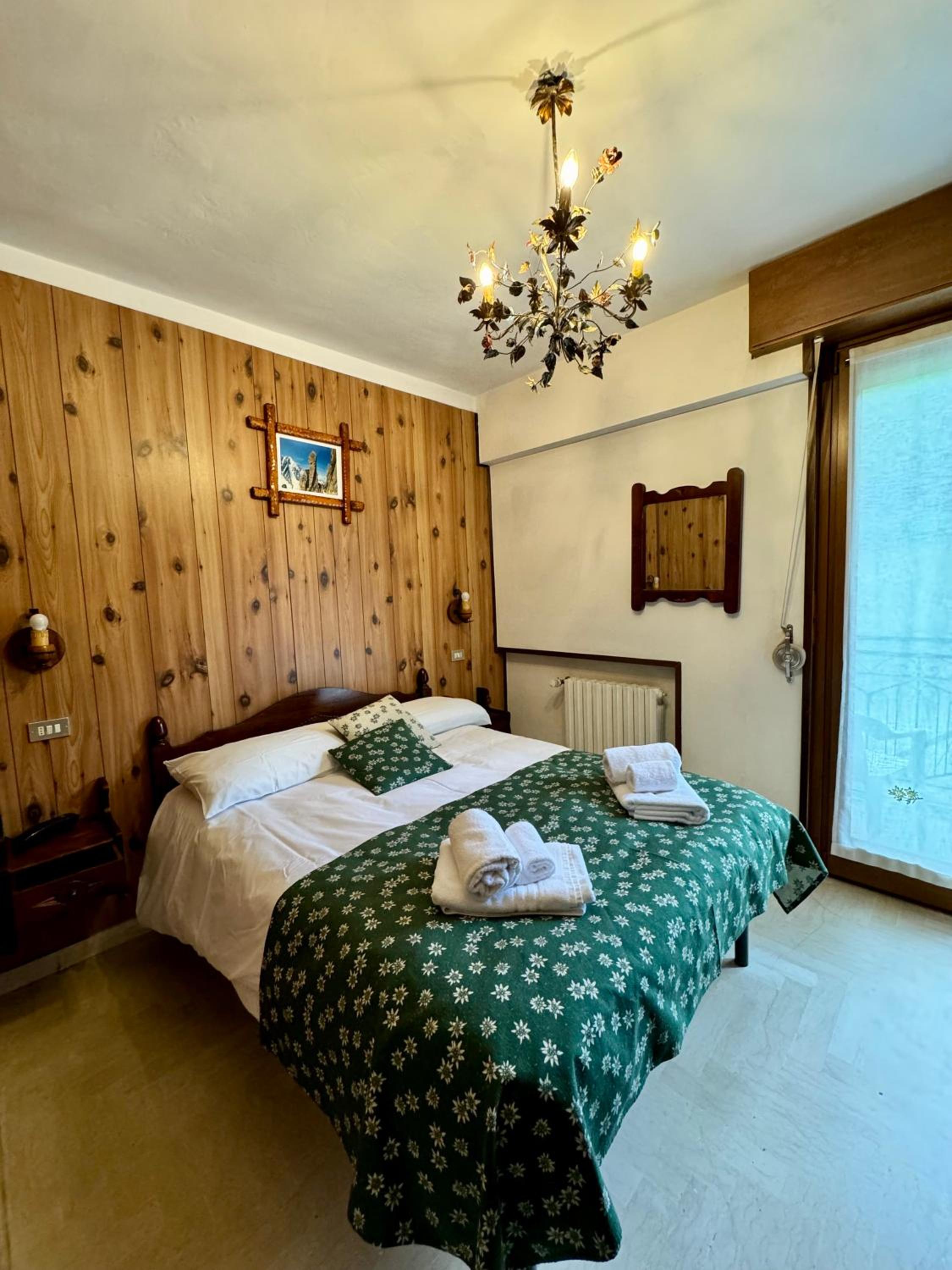 Small Double Room photo 3