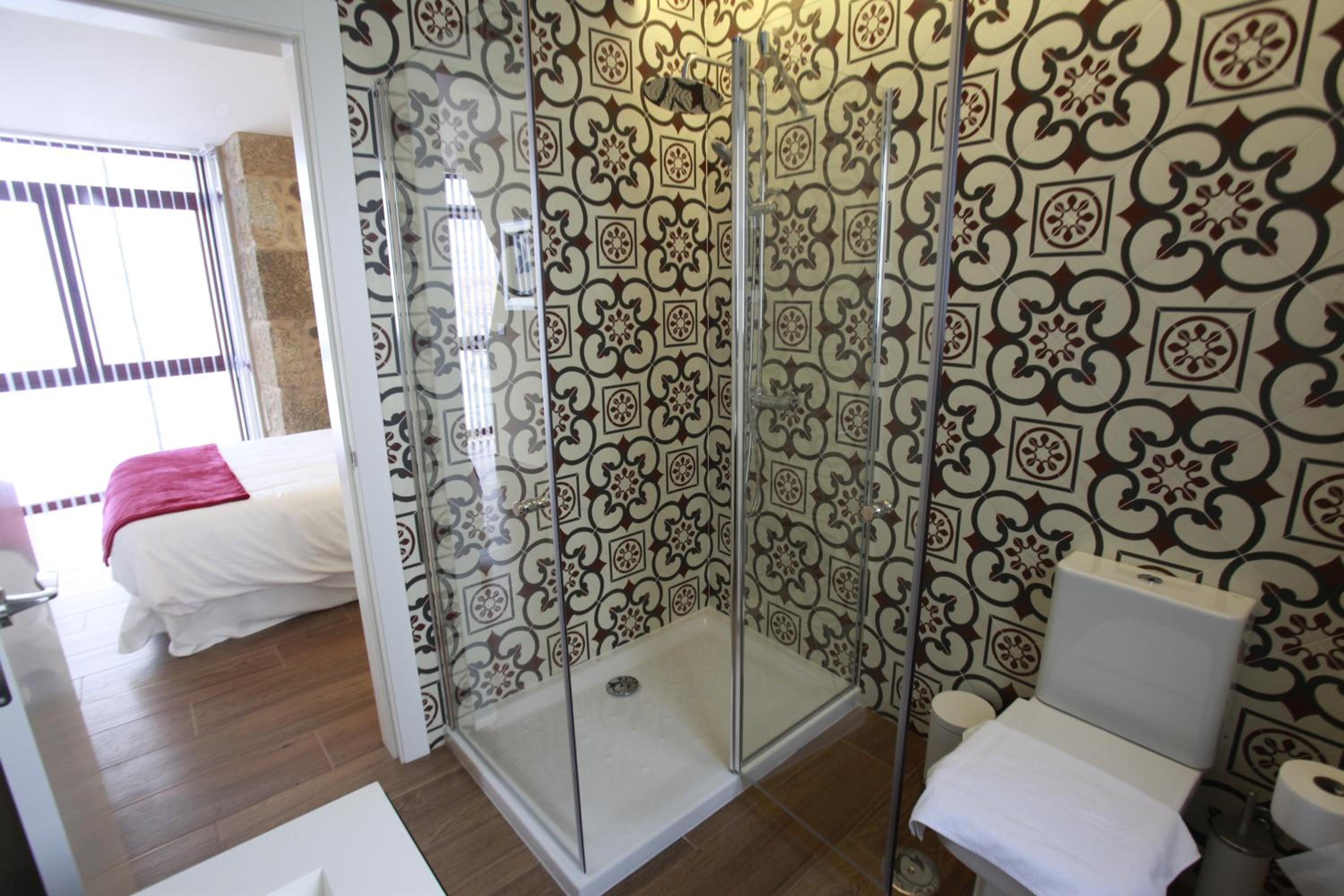 Apartment - Second Floor - Photo 6