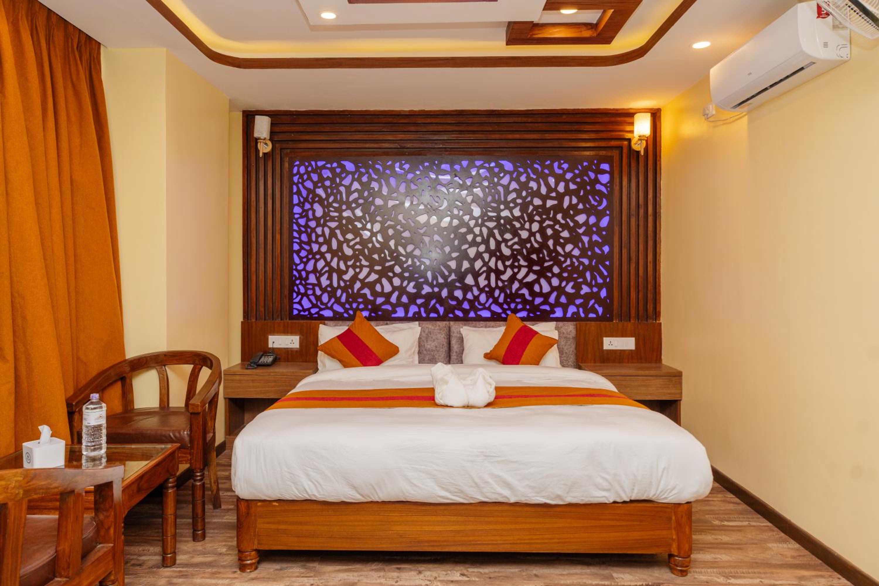 Deluxe Double Room - Photo 2
