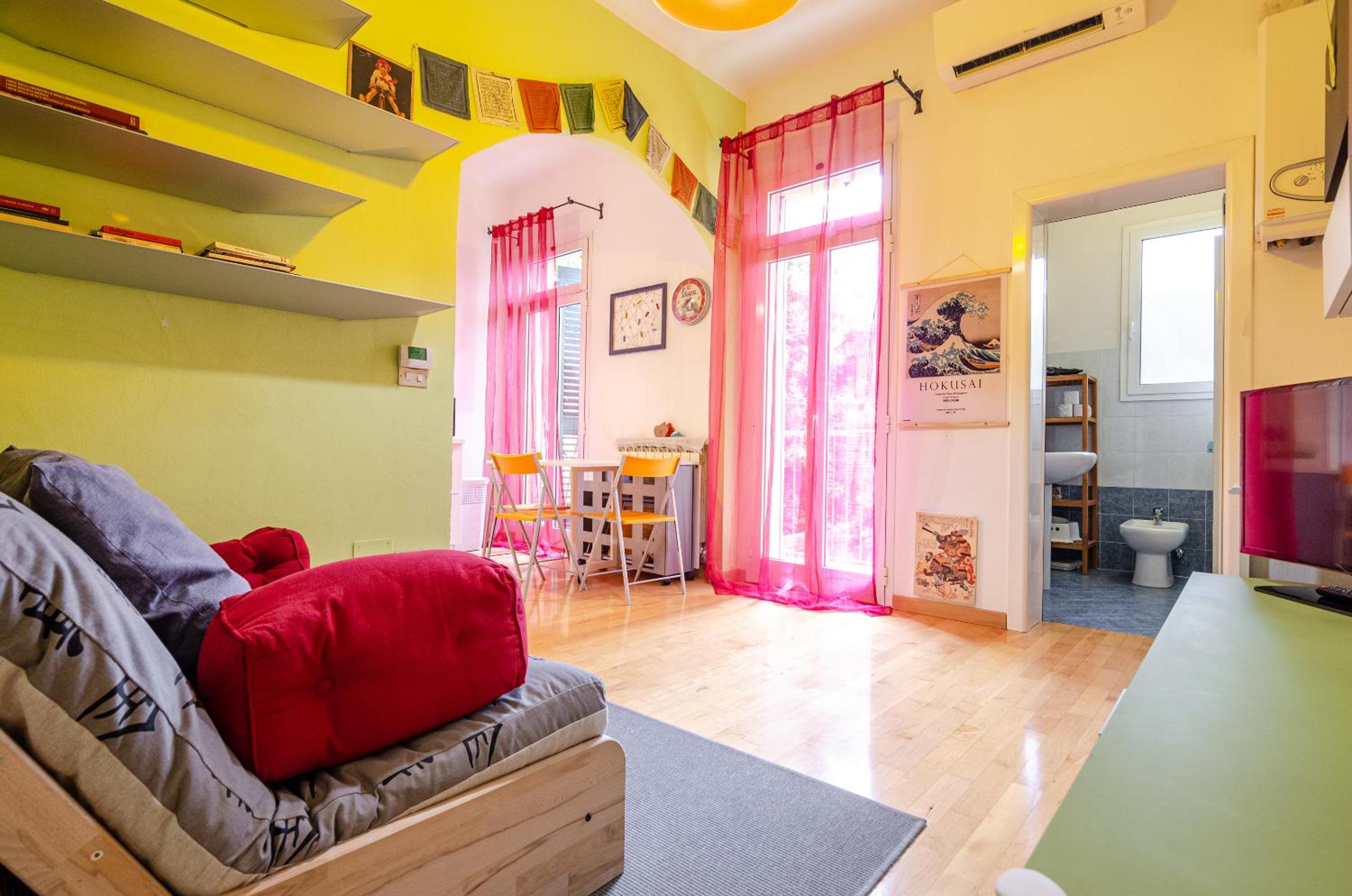 One-Bedroom Apartment