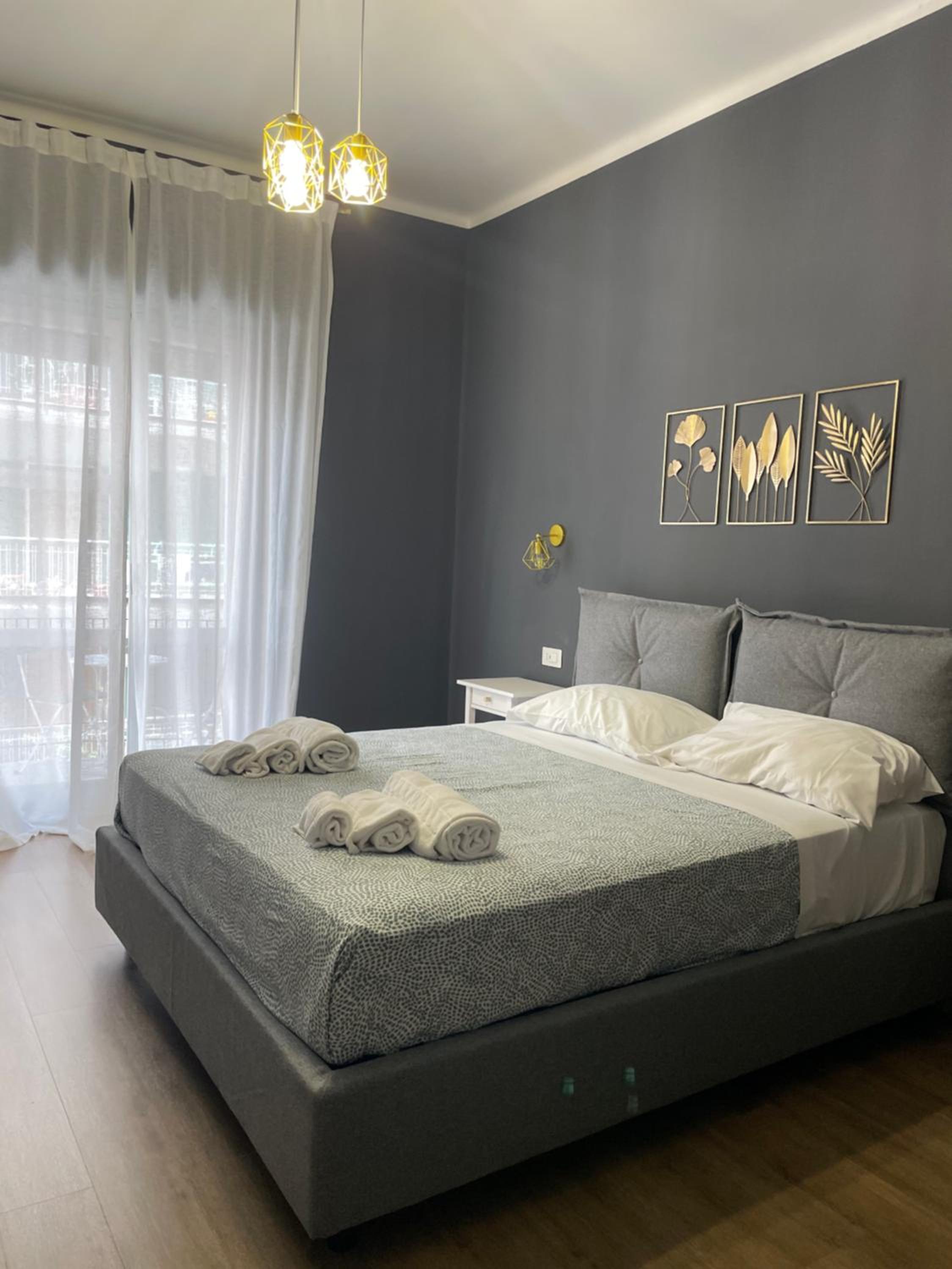 Economy Double Room with External Private Bathroom