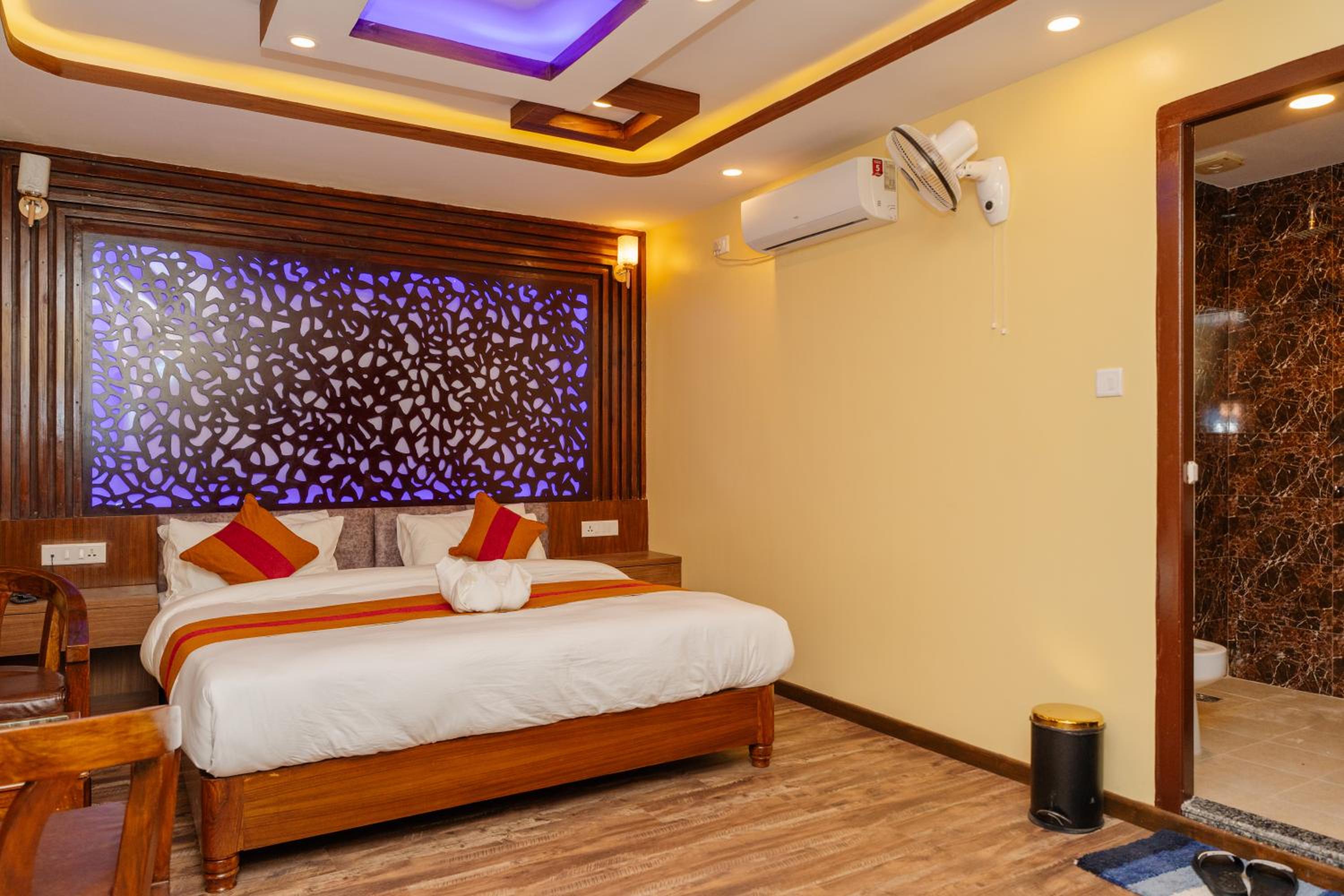 Deluxe Double Room - Photo 5