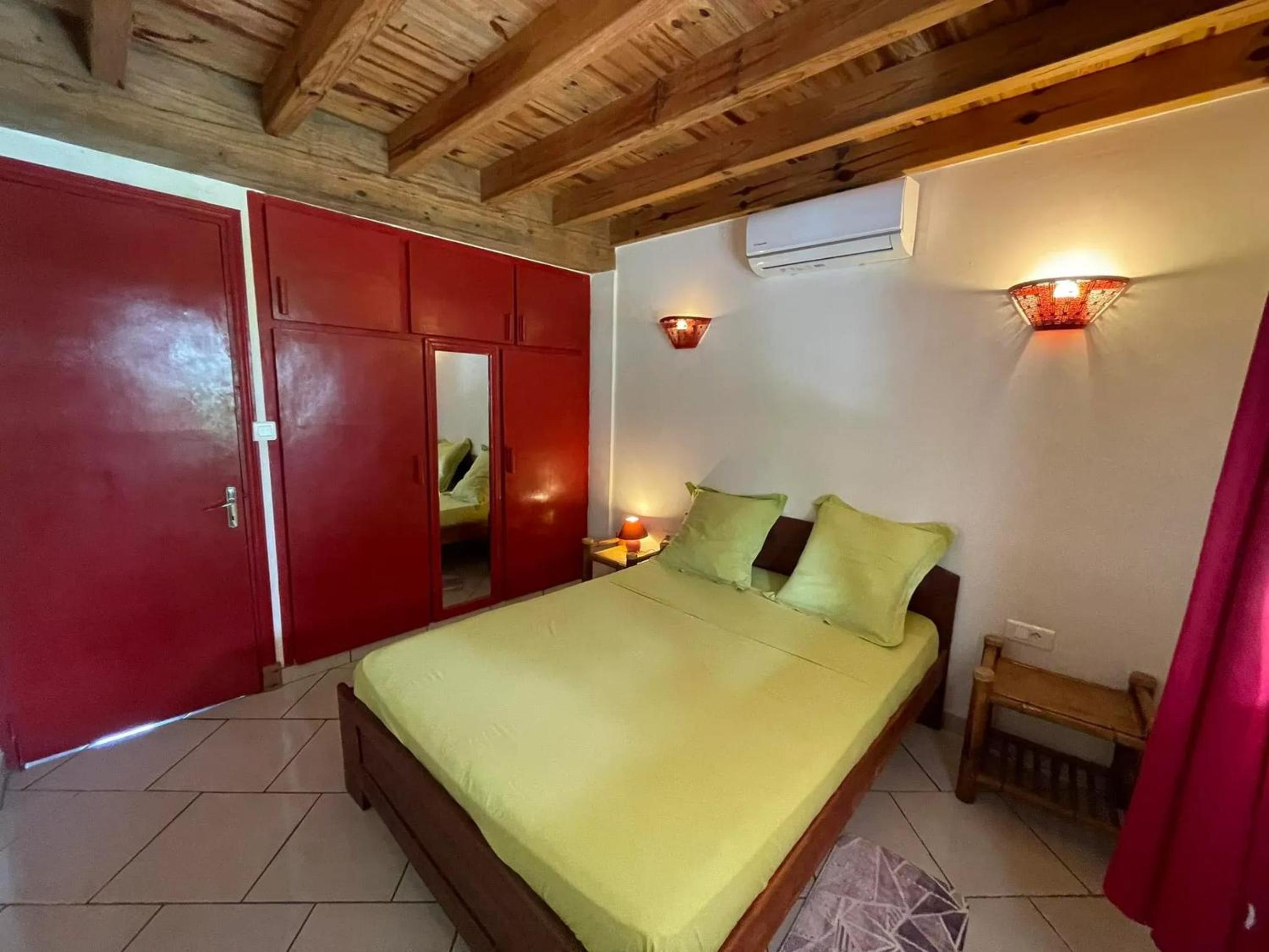 Four-Bedroom Villa photo 3