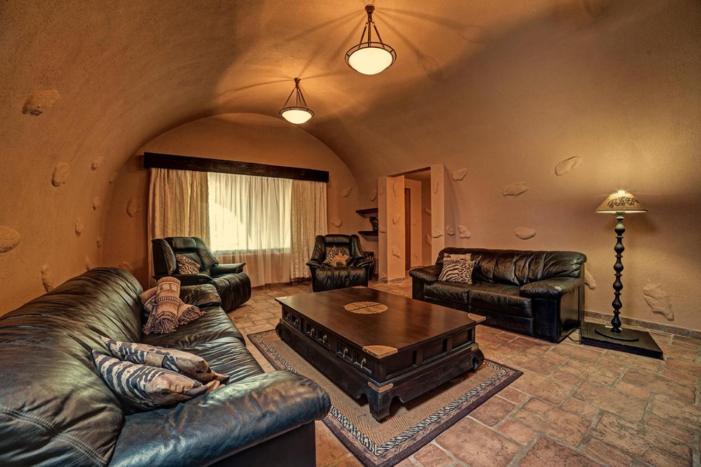Deluxe Suite photo 1