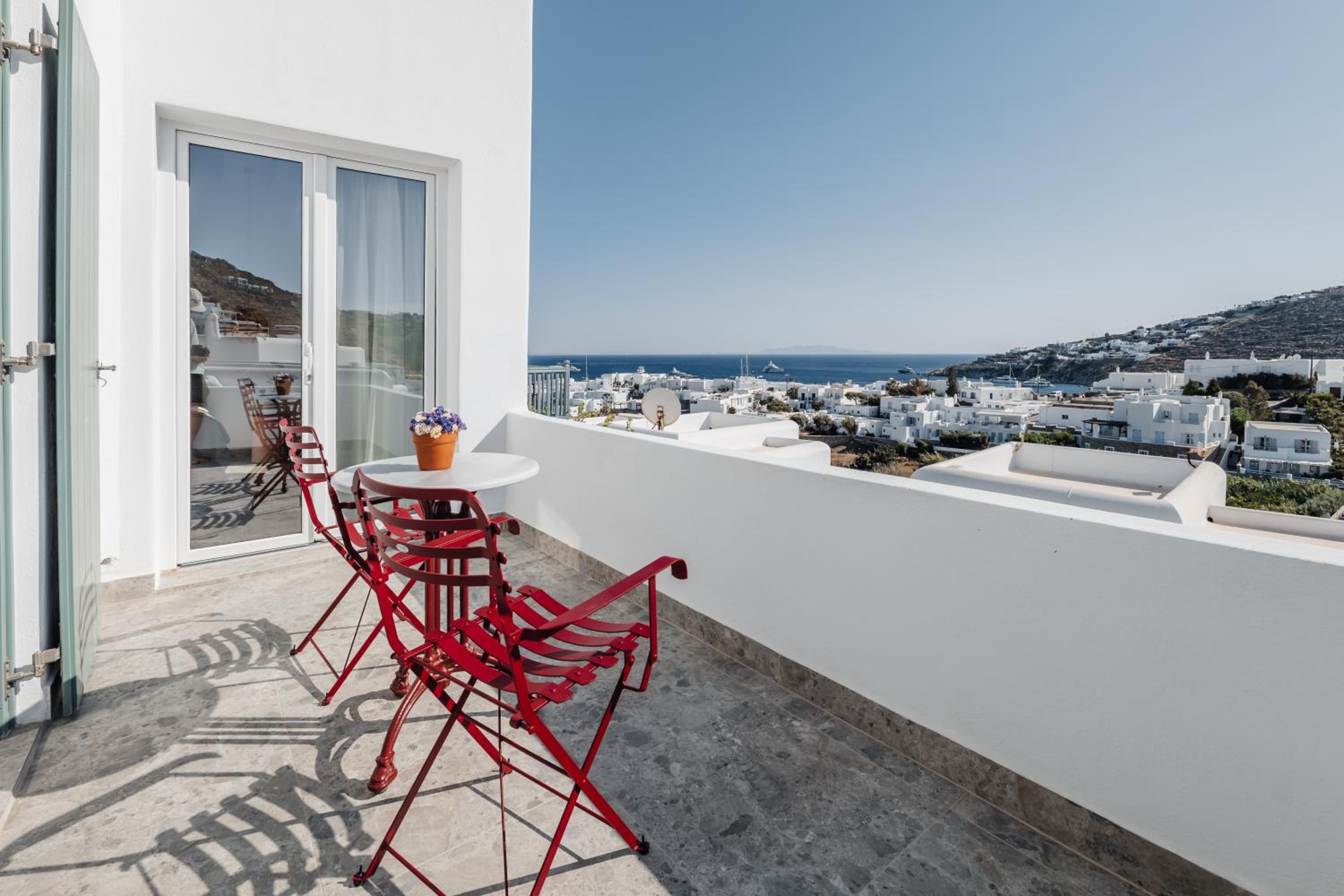 Superior Double or Twin Room with Sea View - Photo 10