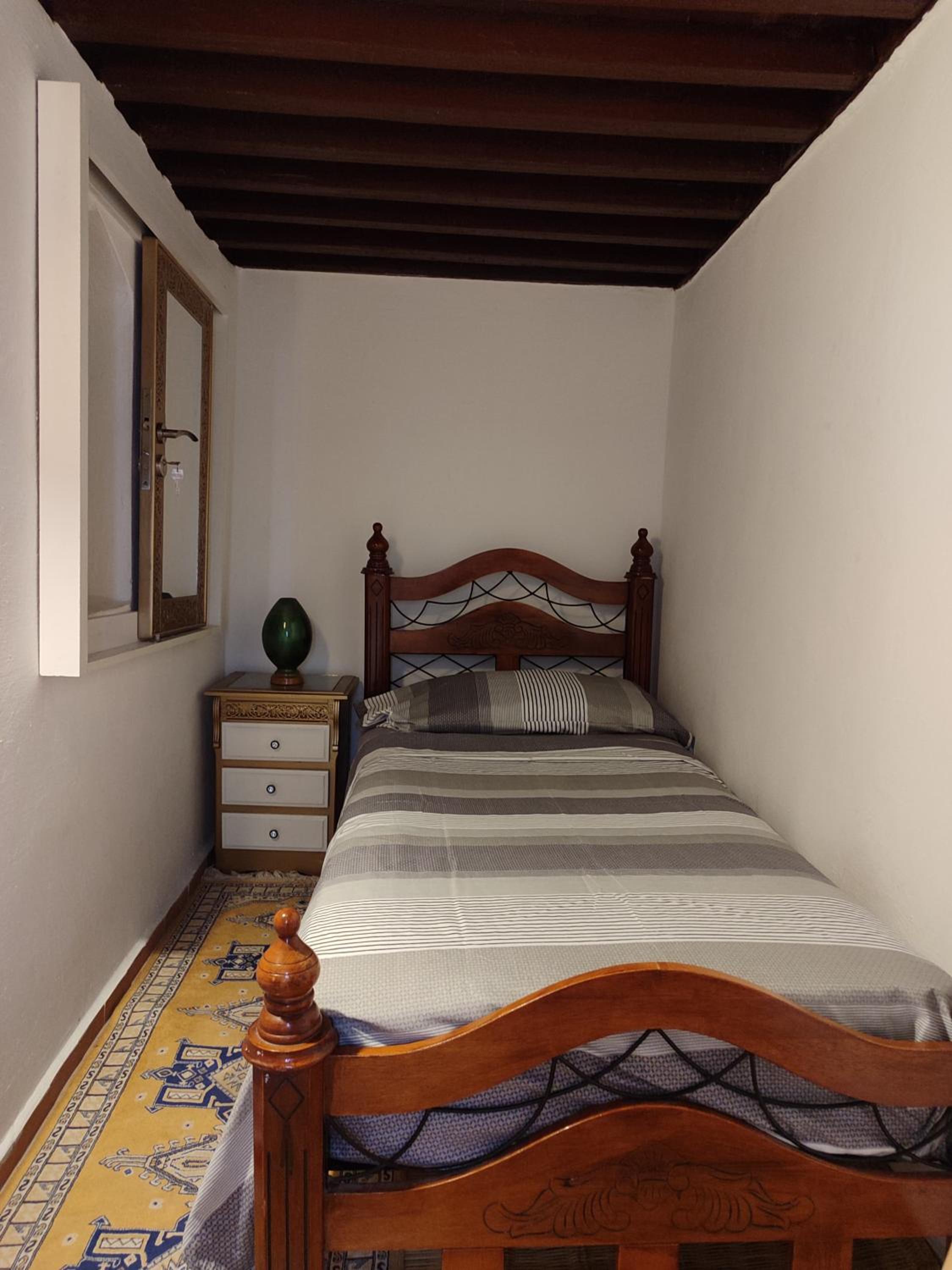 Small Single Room photo 1