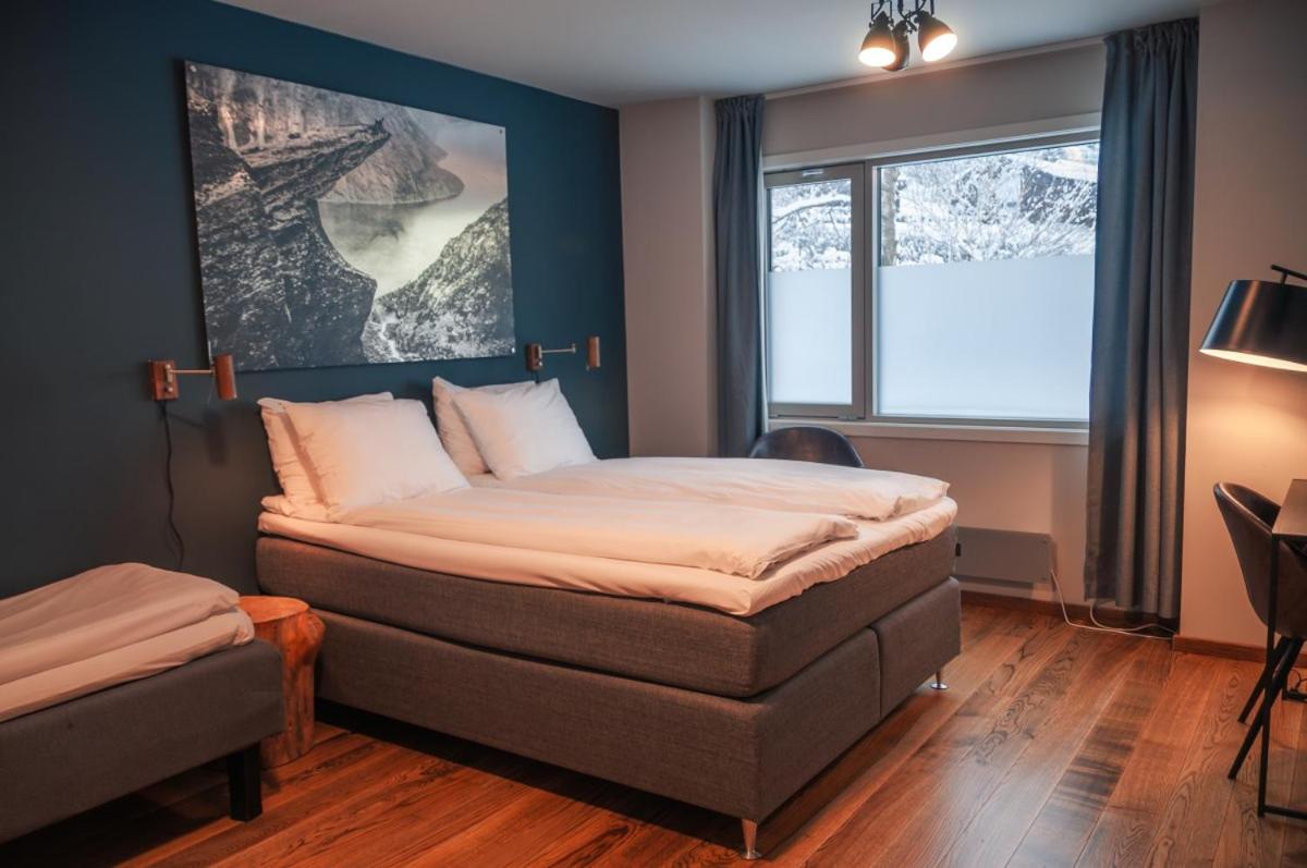 Double Room PLUS Family  (Disability Access) photo 3