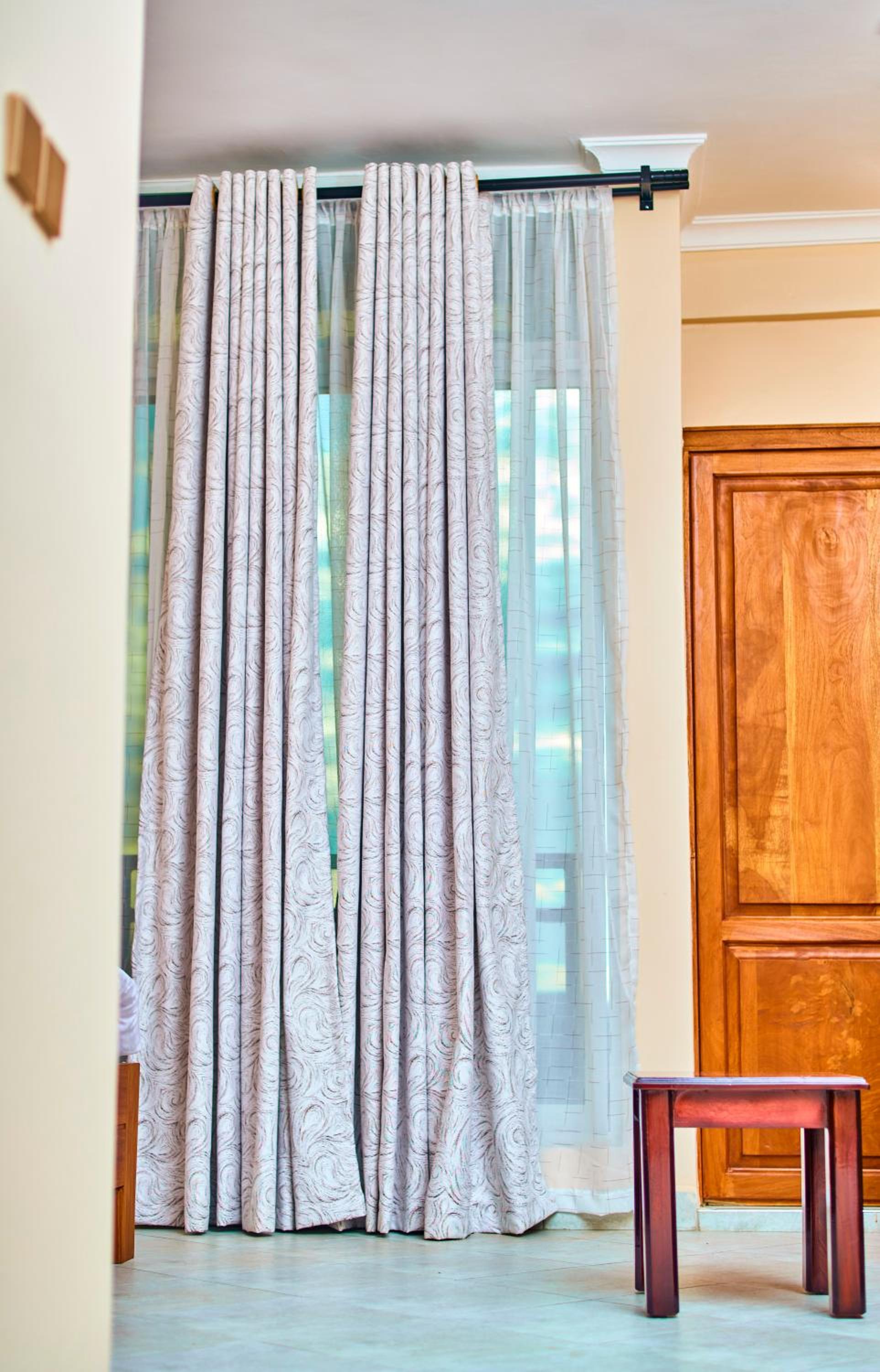 Deluxe Suite photo 2